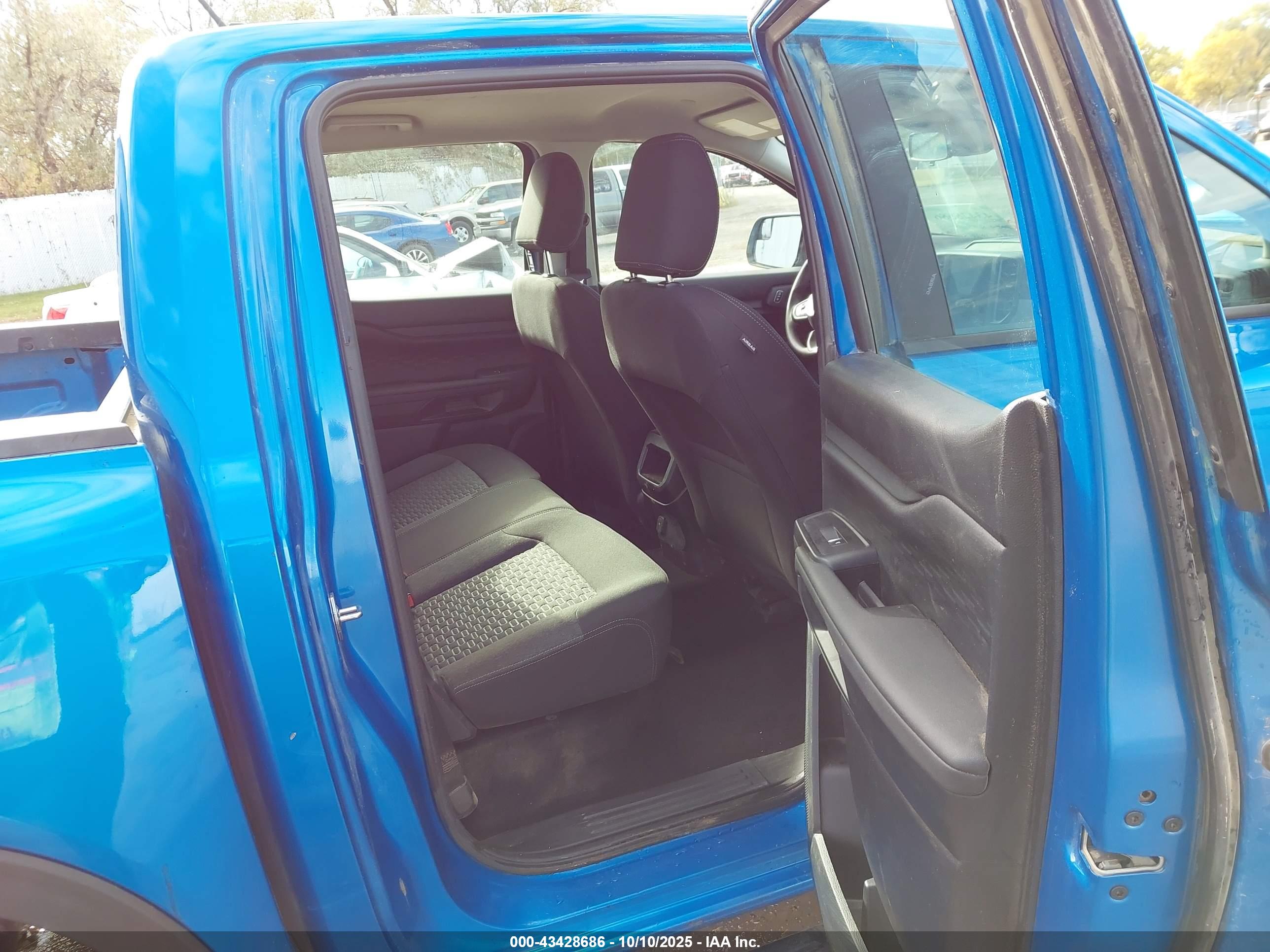 FORD RANGER image 8