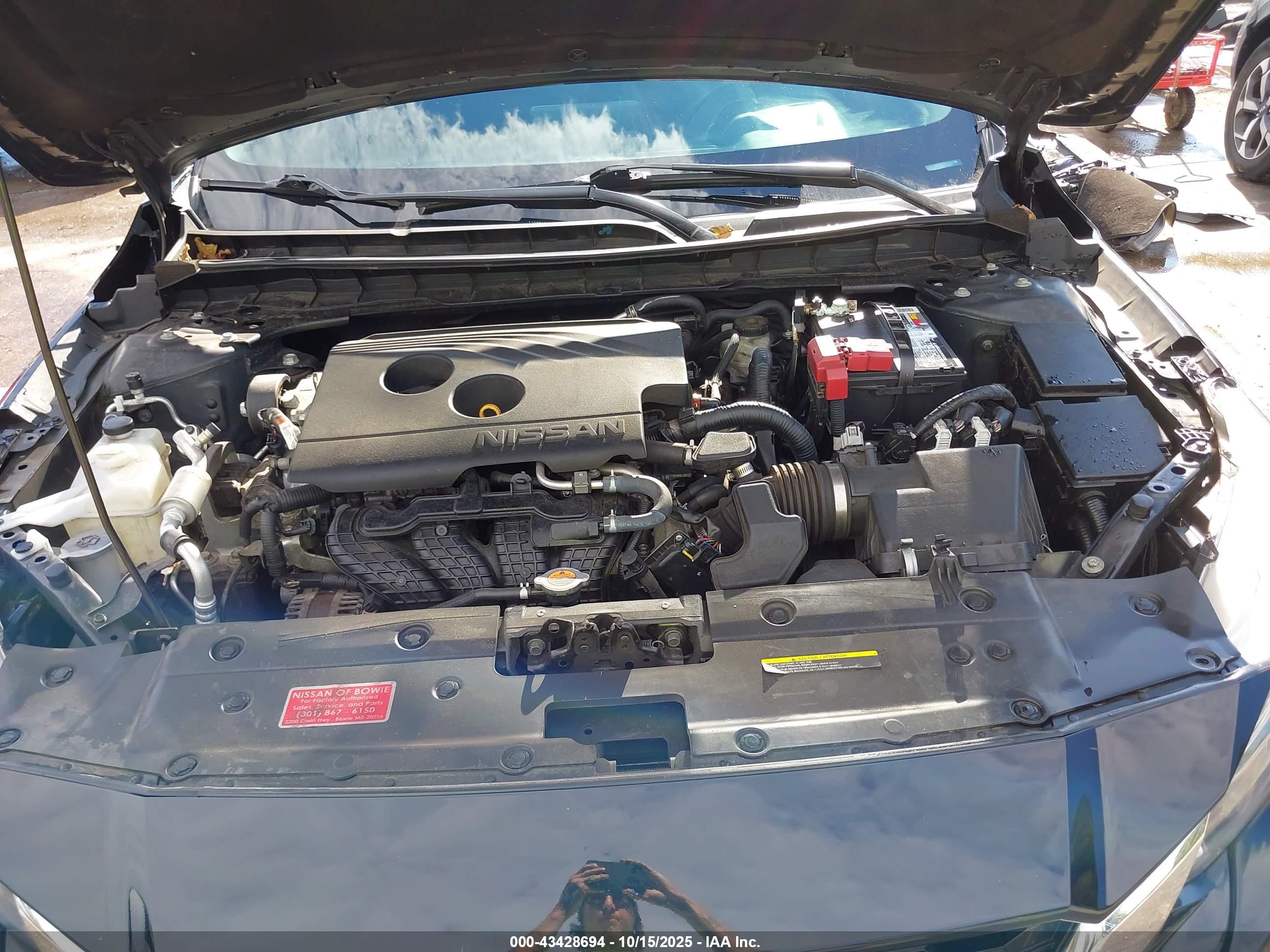 NISSAN ALTIMA image 10