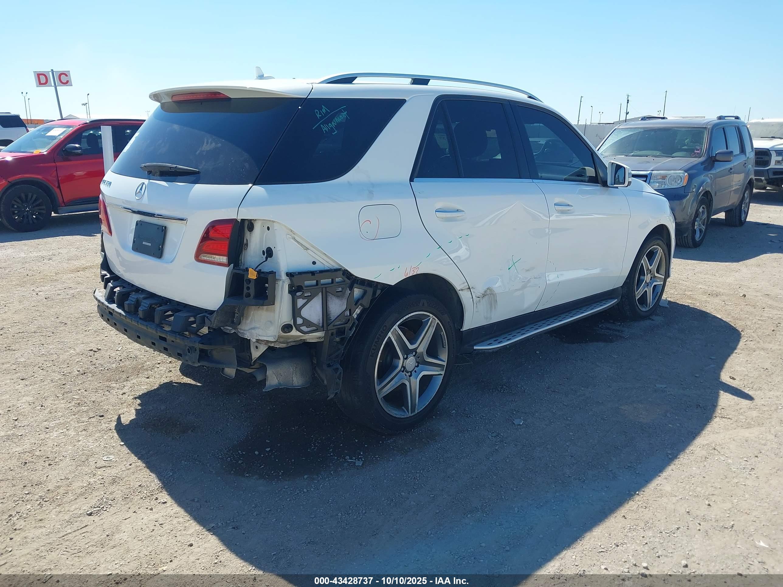 MERCEDES-BENZ GLE image 4
