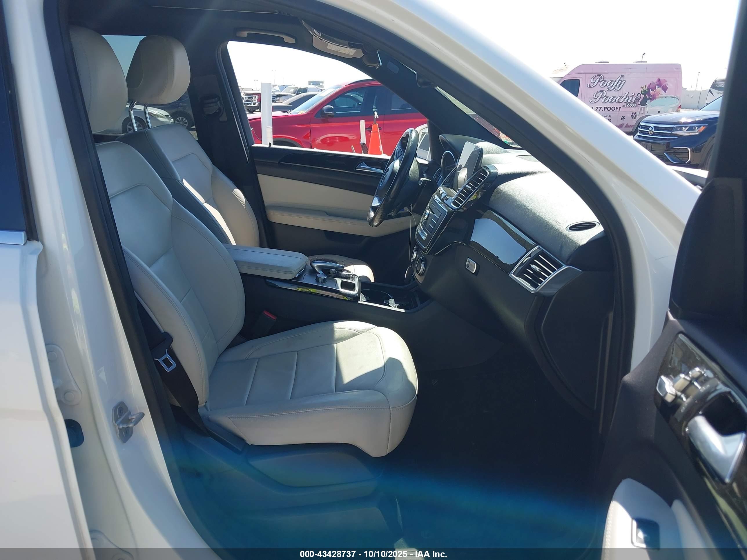 MERCEDES-BENZ GLE image 5