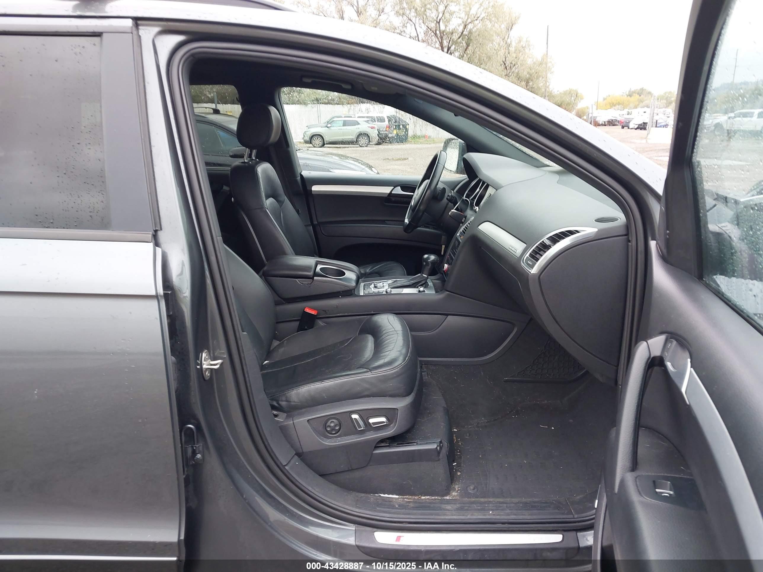 AUDI Q7 image 5