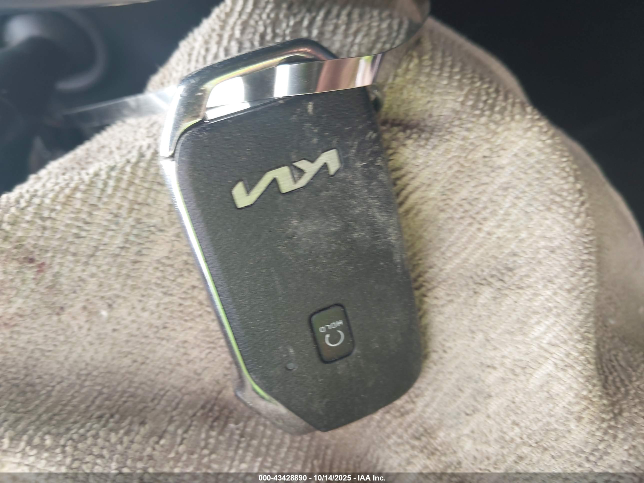 KIA SELTOS image 11