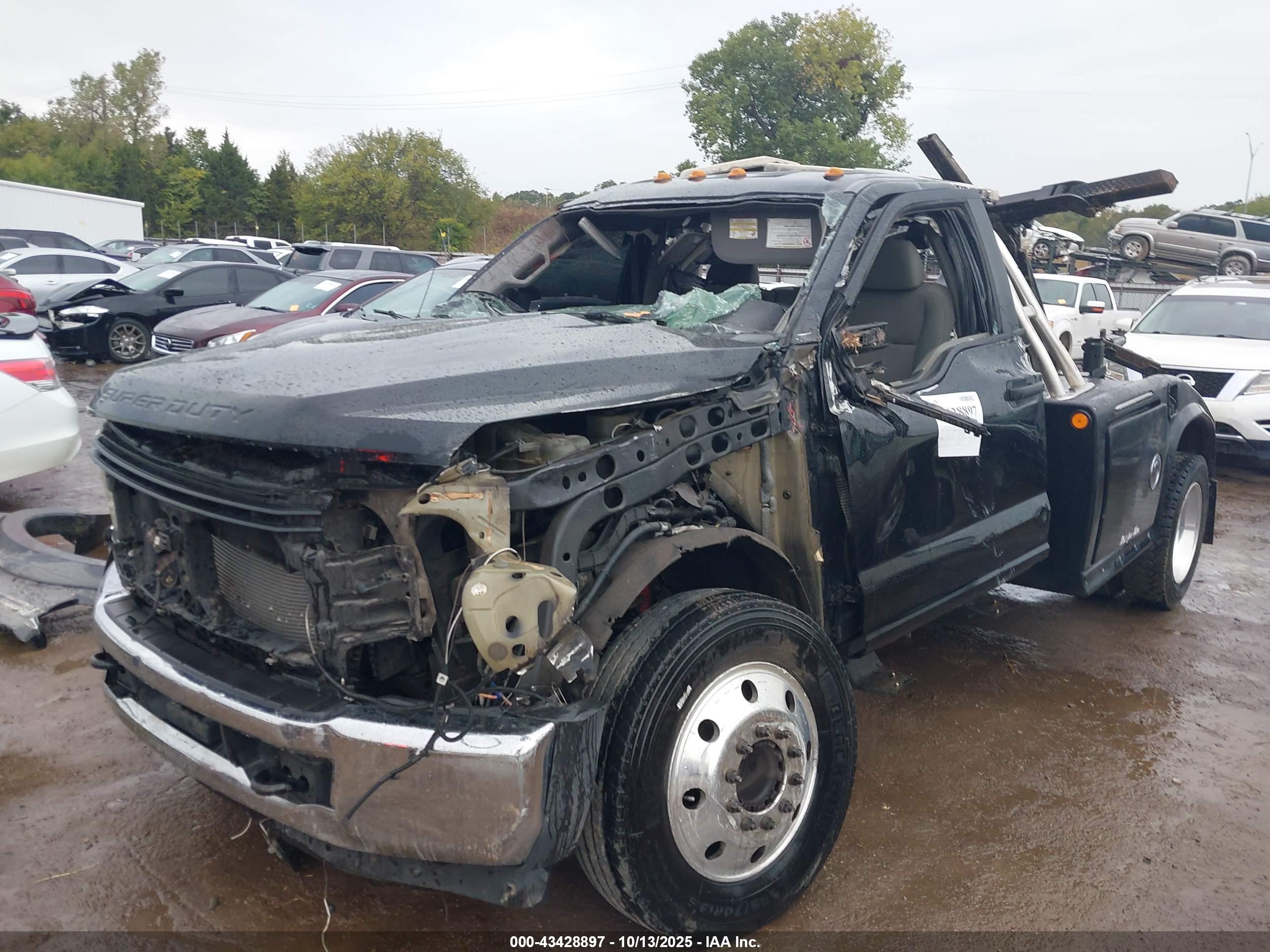 FORD F-450 image 2