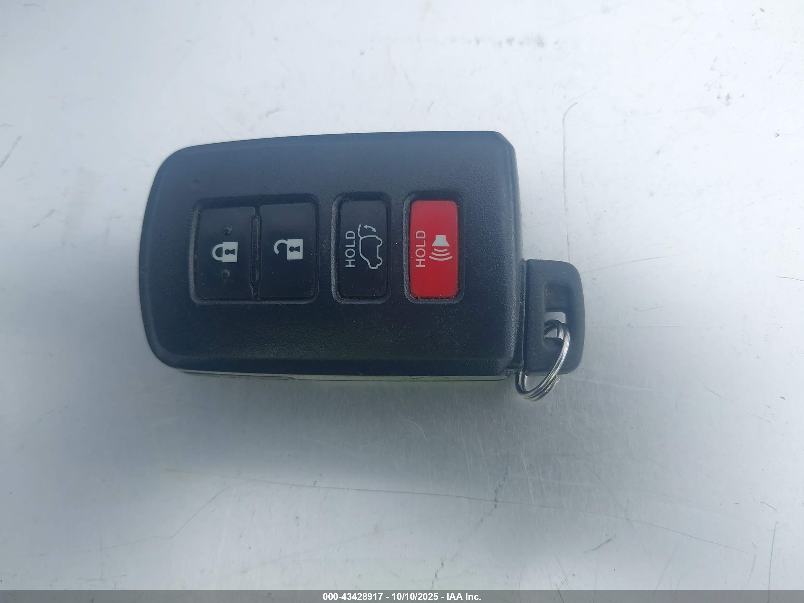 TOYOTA HIGHLANDER image 11