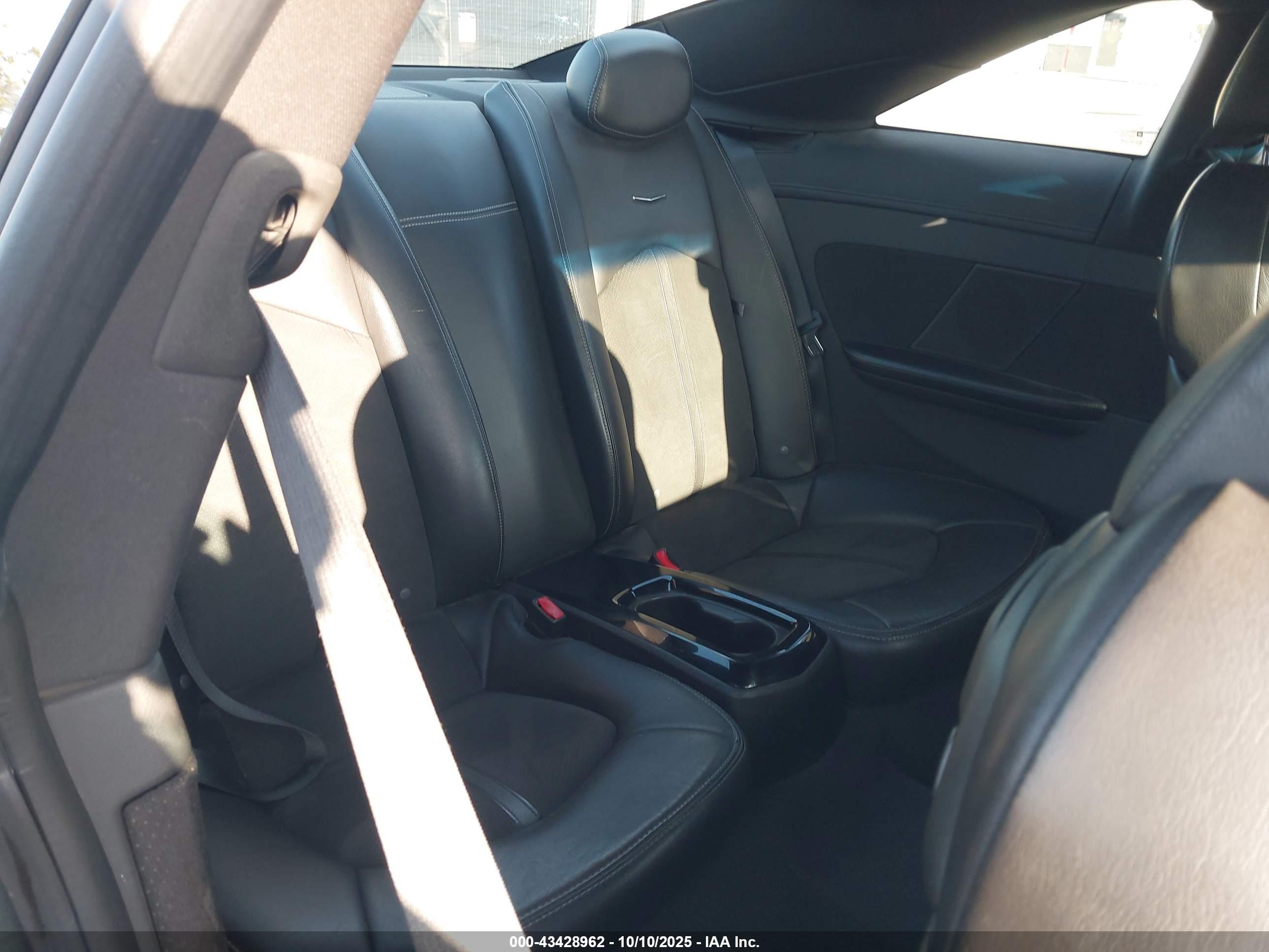 CADILLAC CTS-V image 8