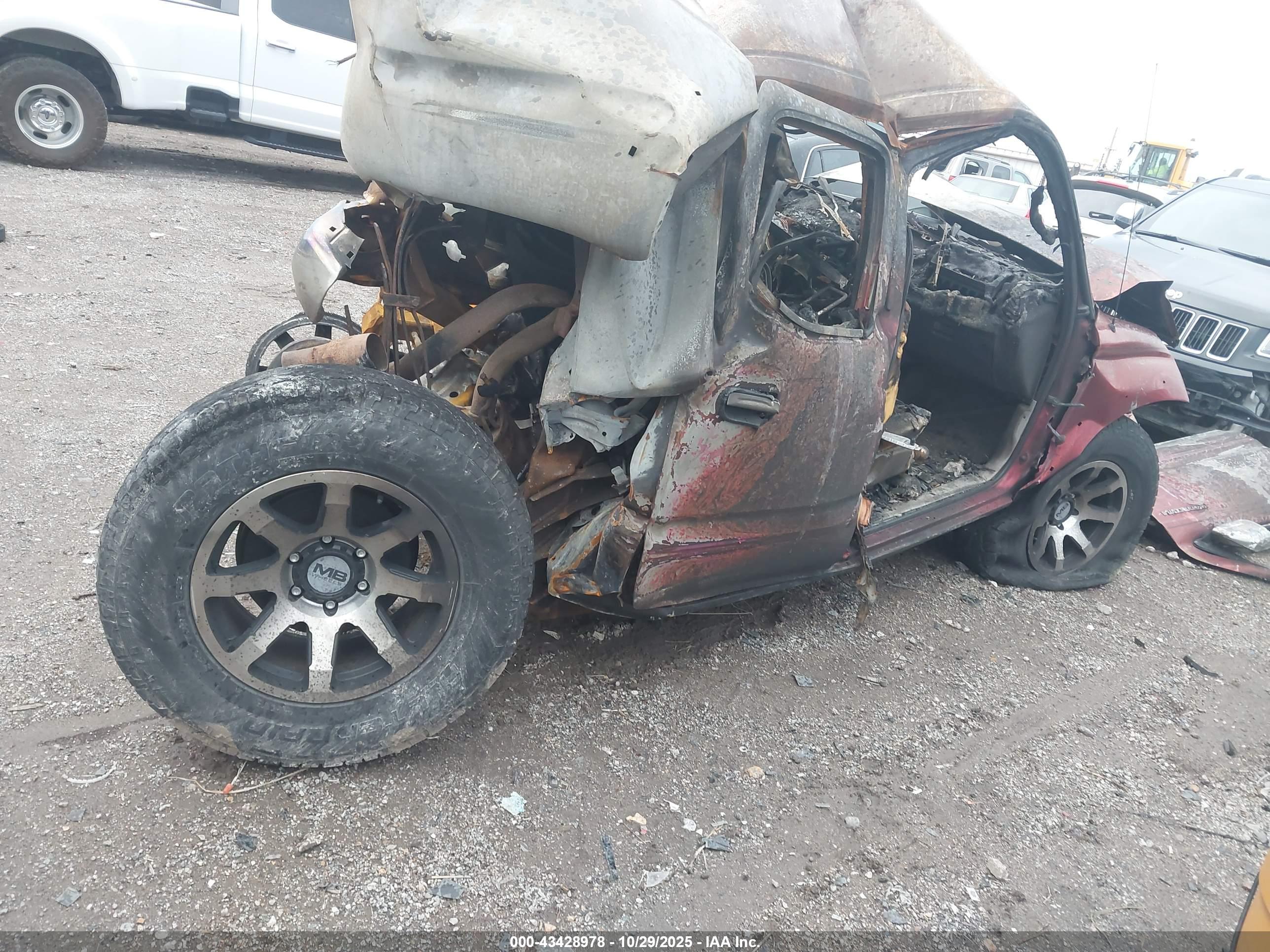 TOYOTA TACOMA image 4
