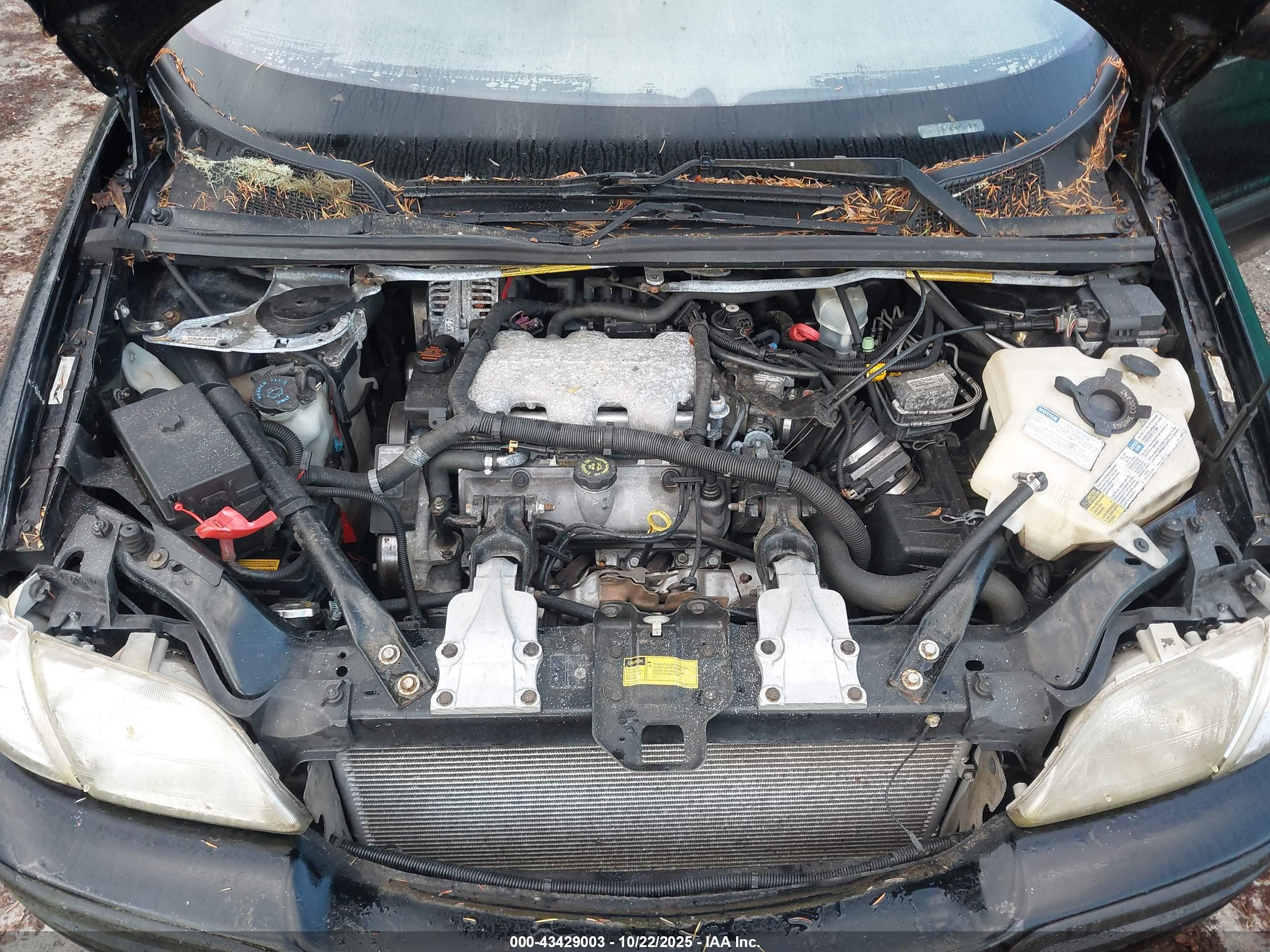 CHEVROLET VENTURE image 10