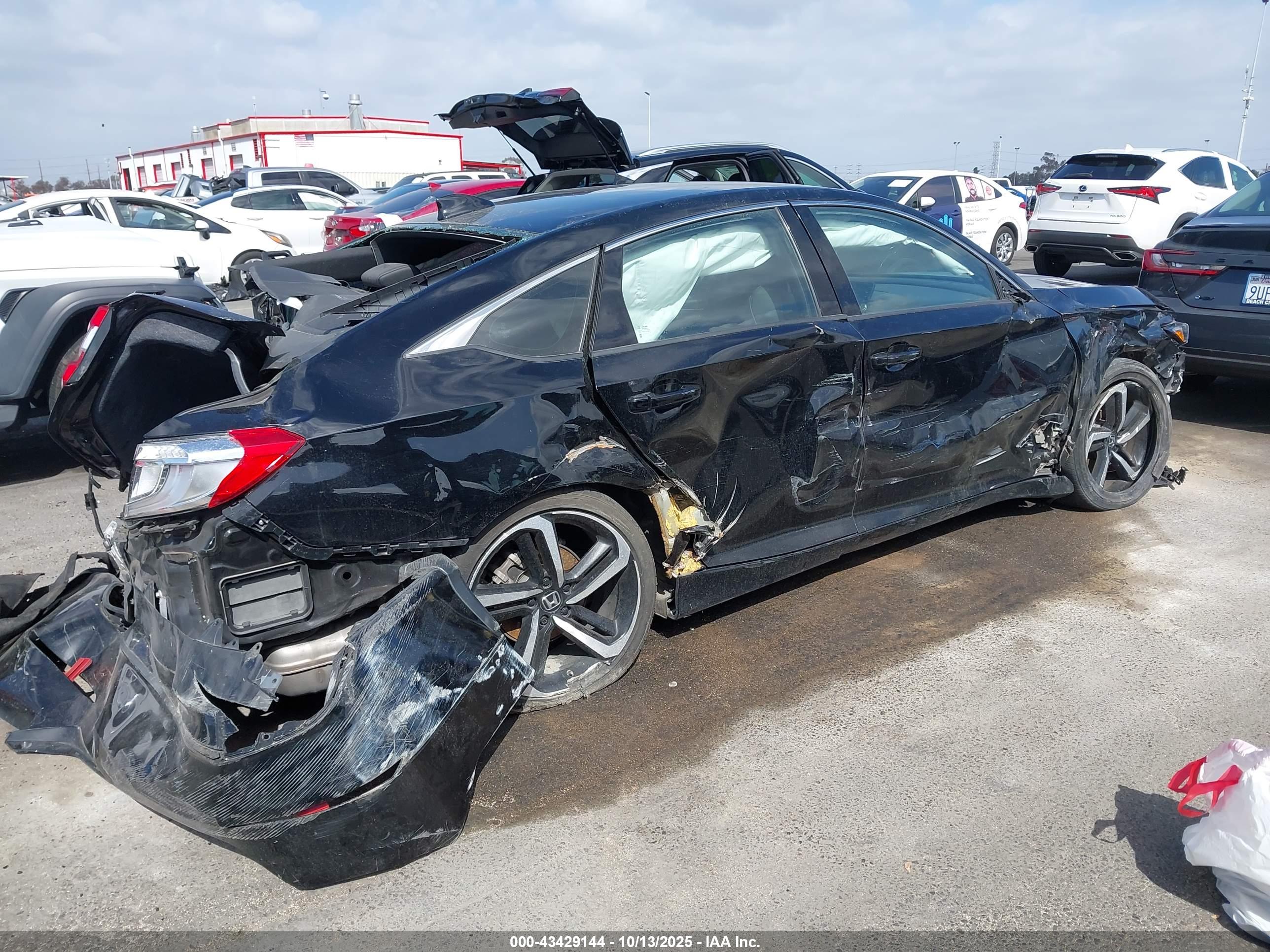 HONDA ACCORD image 4