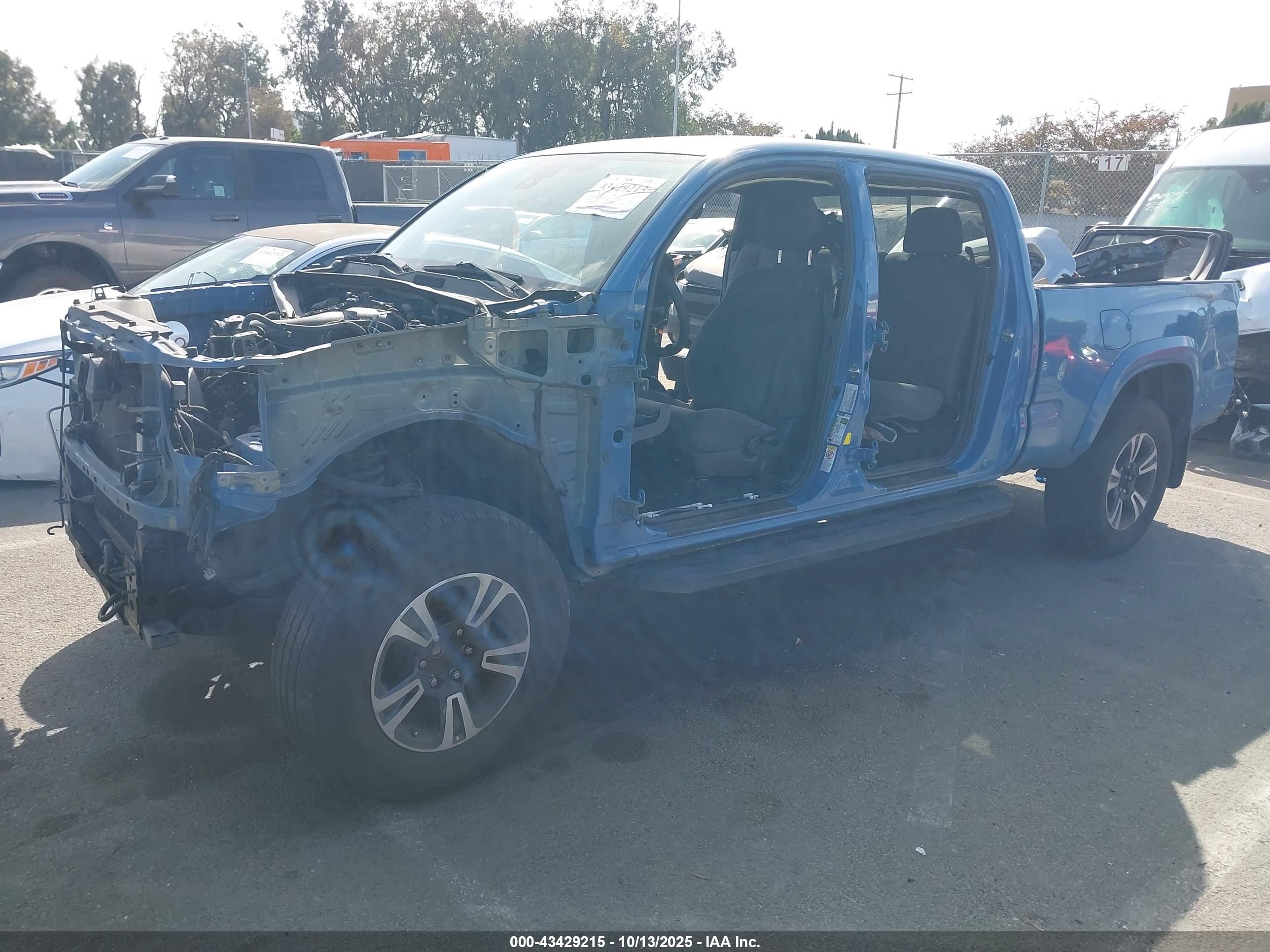 TOYOTA TACOMA image 2