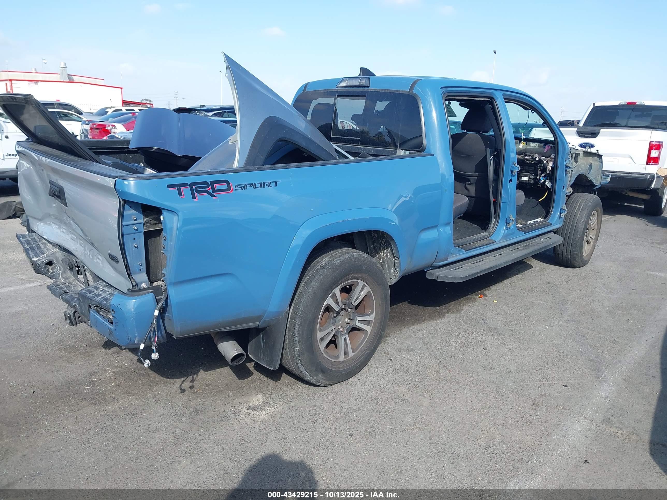 TOYOTA TACOMA image 4