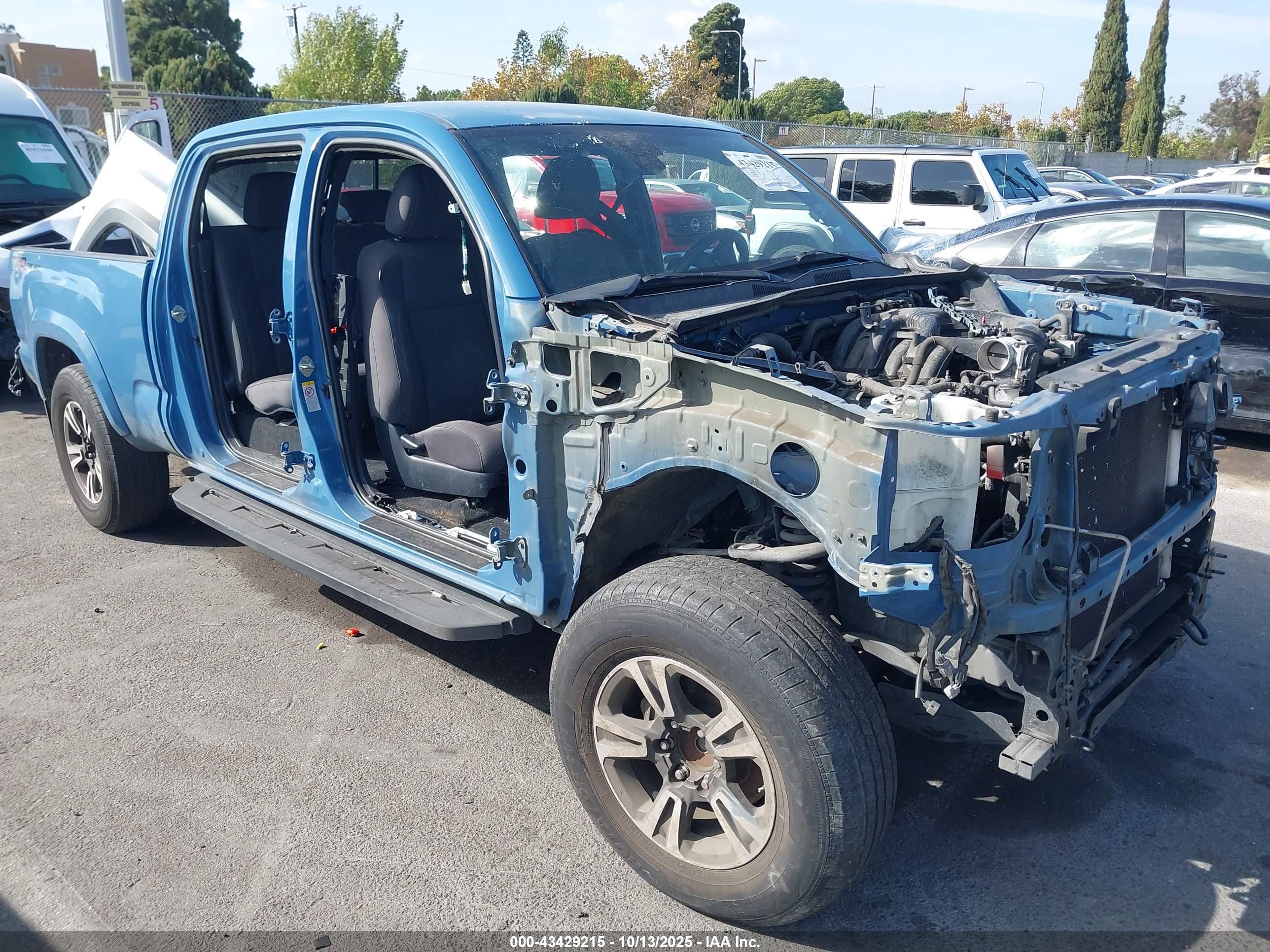 TOYOTA TACOMA image 6