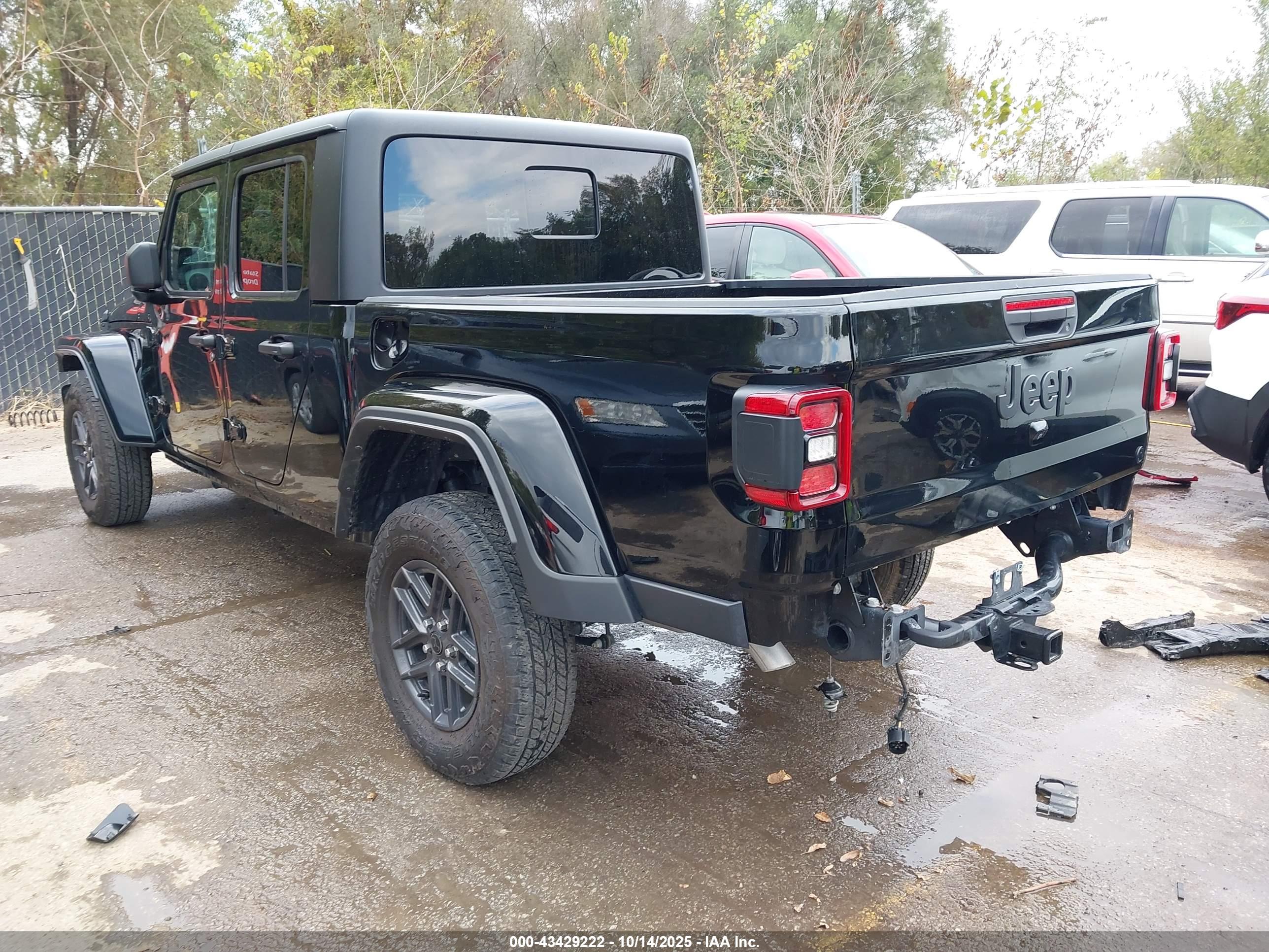 JEEP GLADIATOR image 3