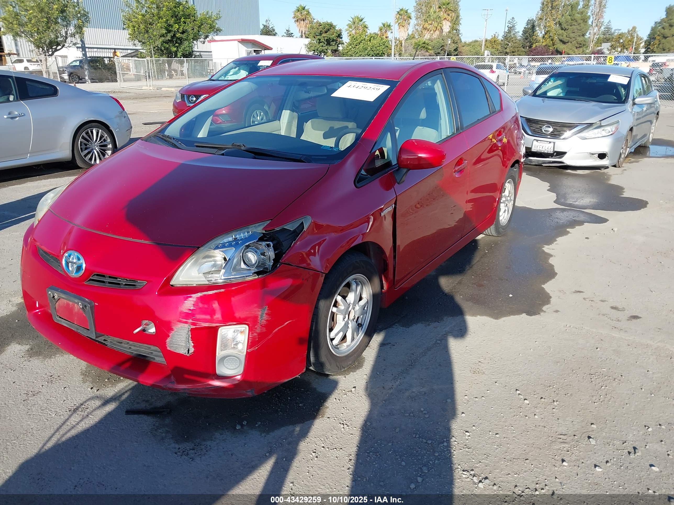 TOYOTA PRIUS image 6