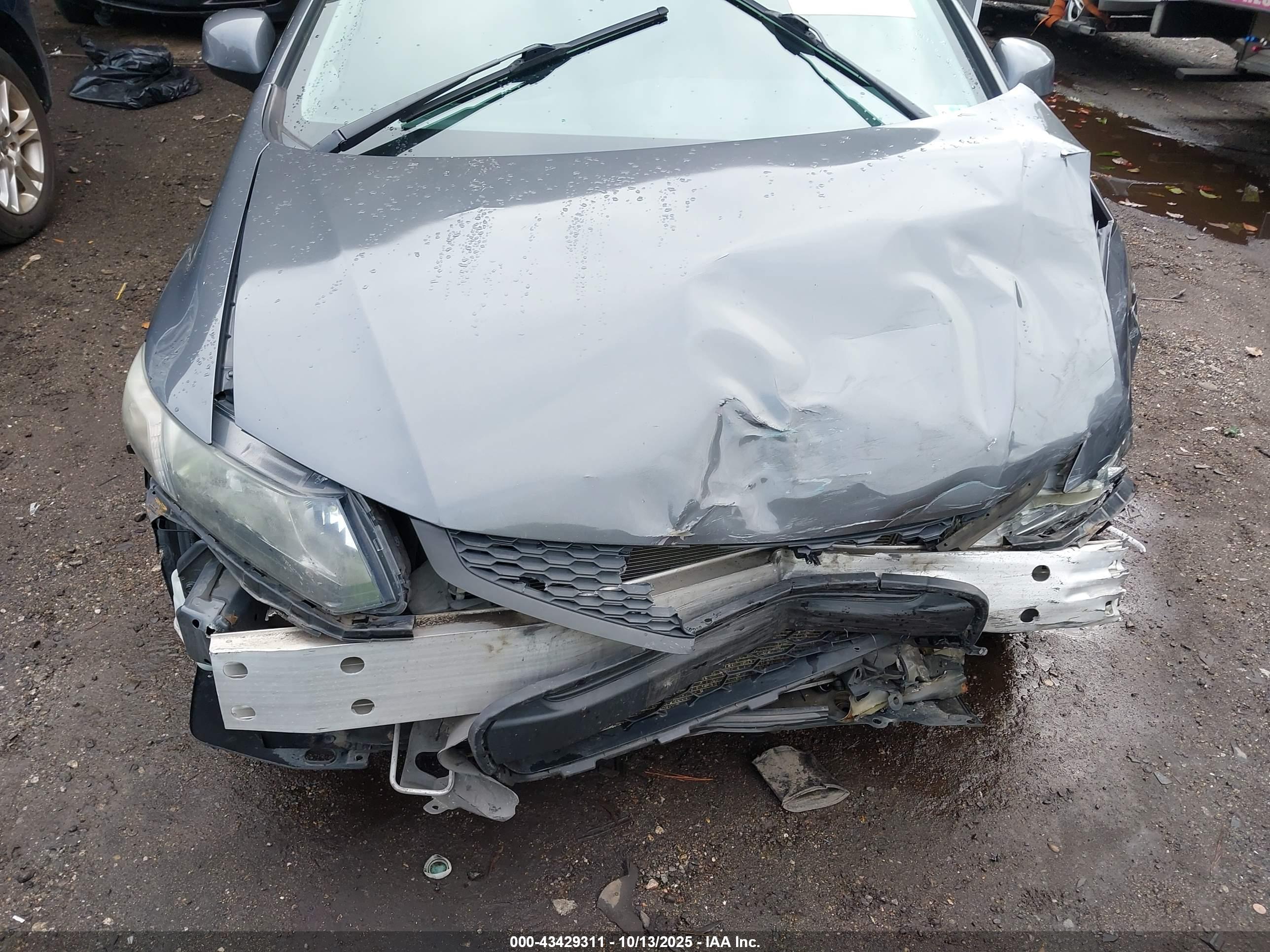 HONDA CIVIC image 10