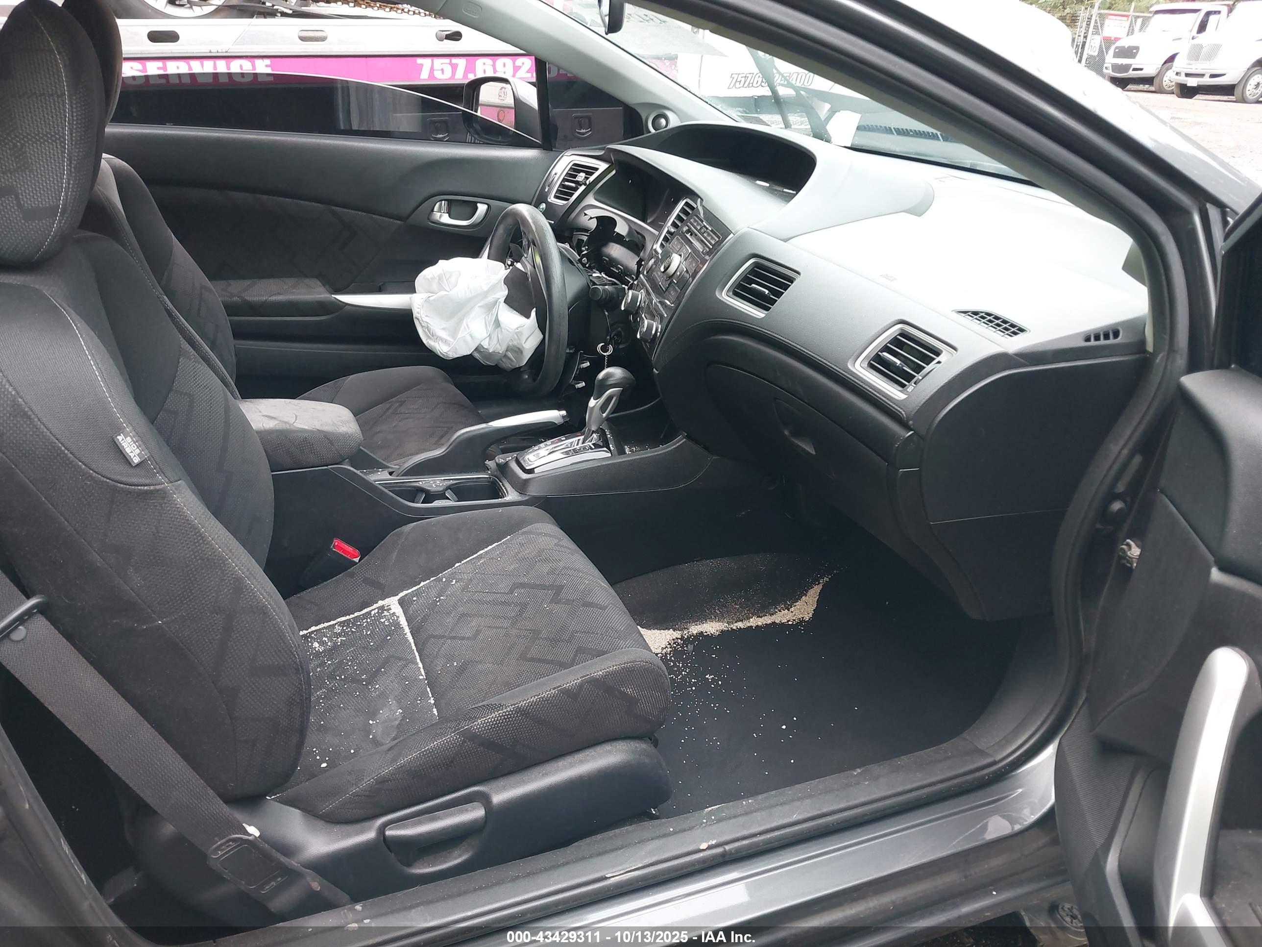 HONDA CIVIC image 5