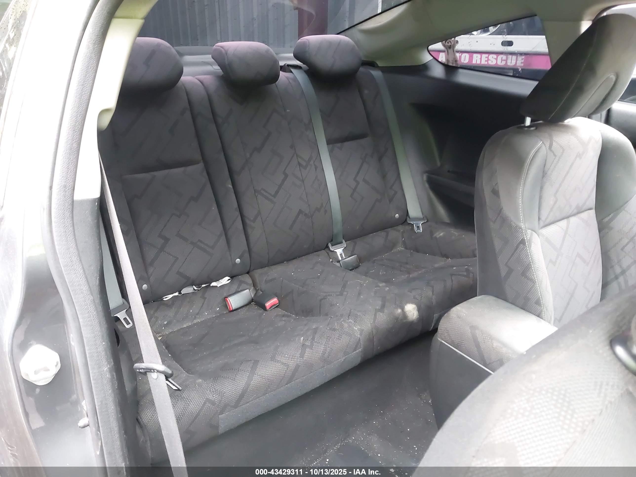 HONDA CIVIC image 8
