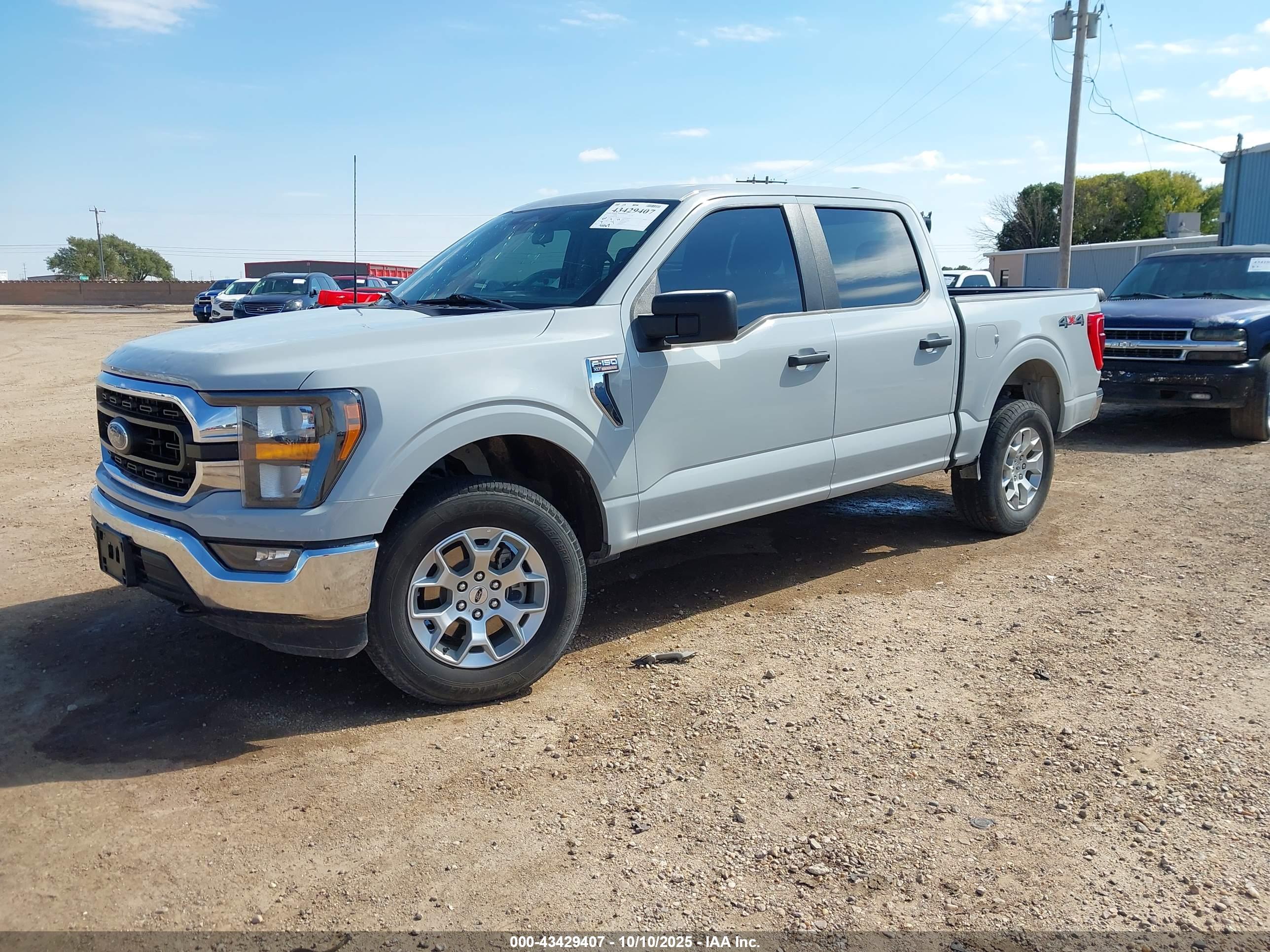 FORD F-150 image 2