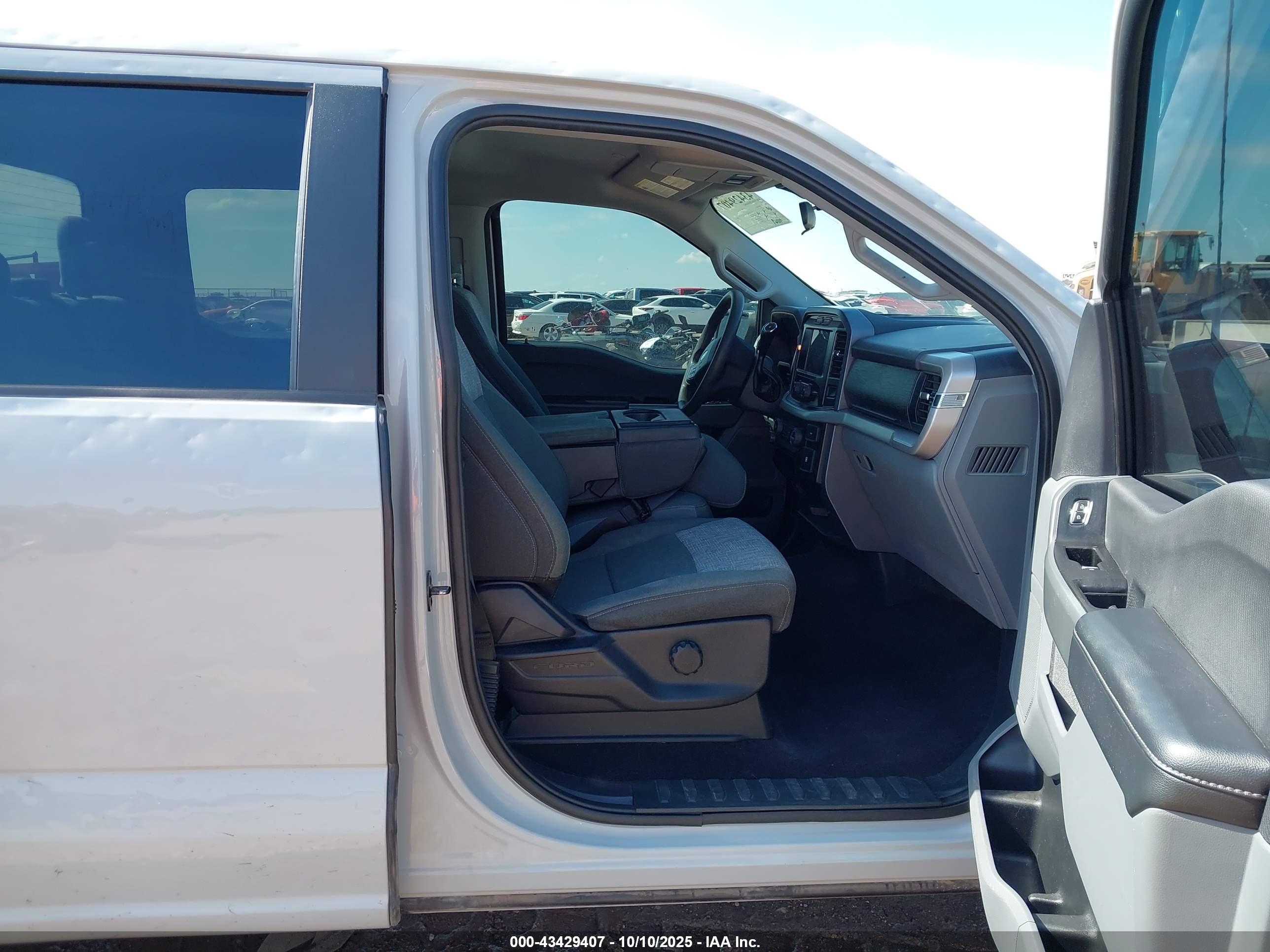 FORD F-150 image 5