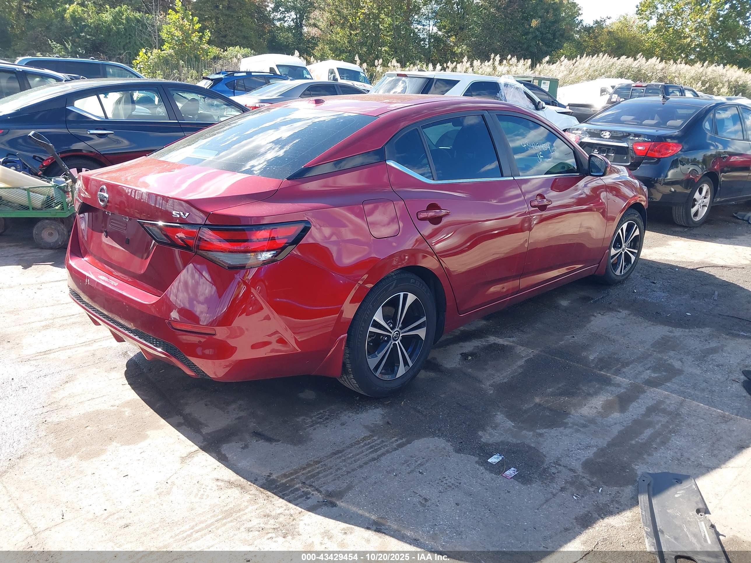 NISSAN SENTRA image 4