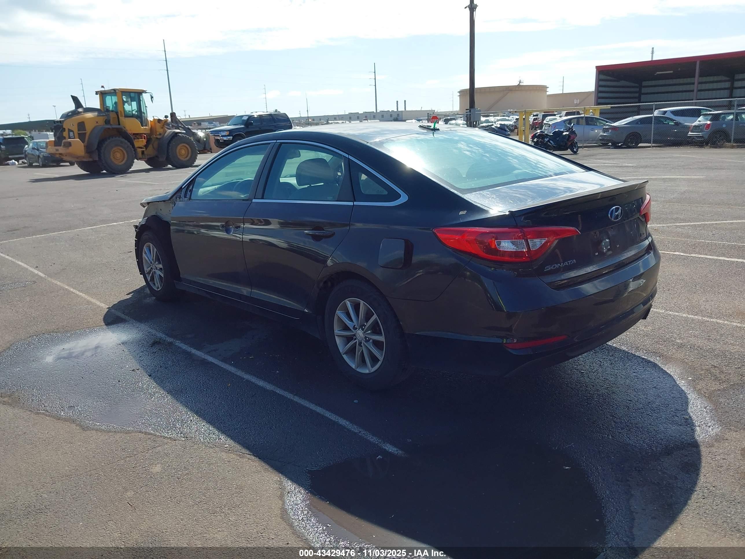 HYUNDAI SONATA image 3