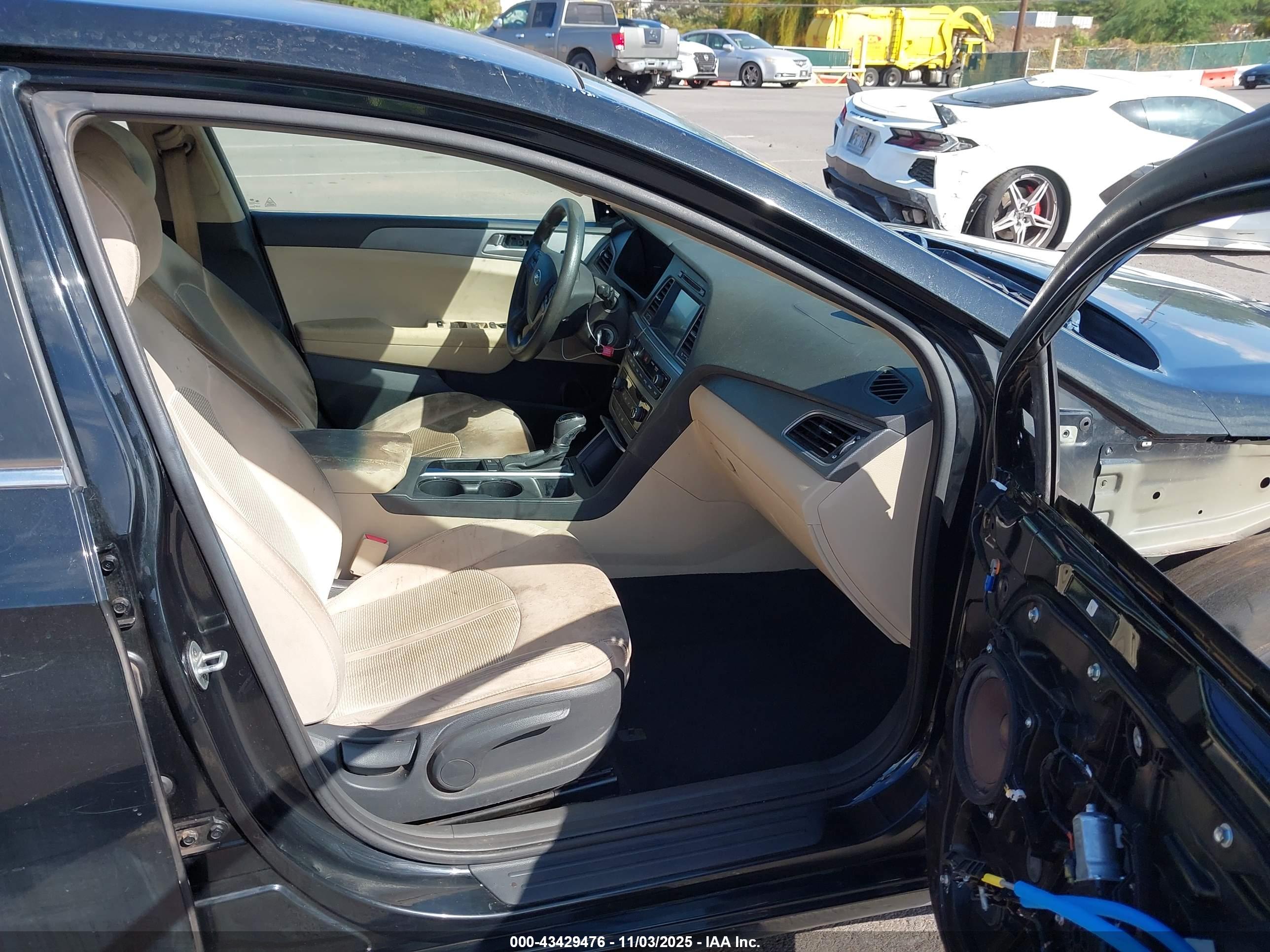 HYUNDAI SONATA image 5