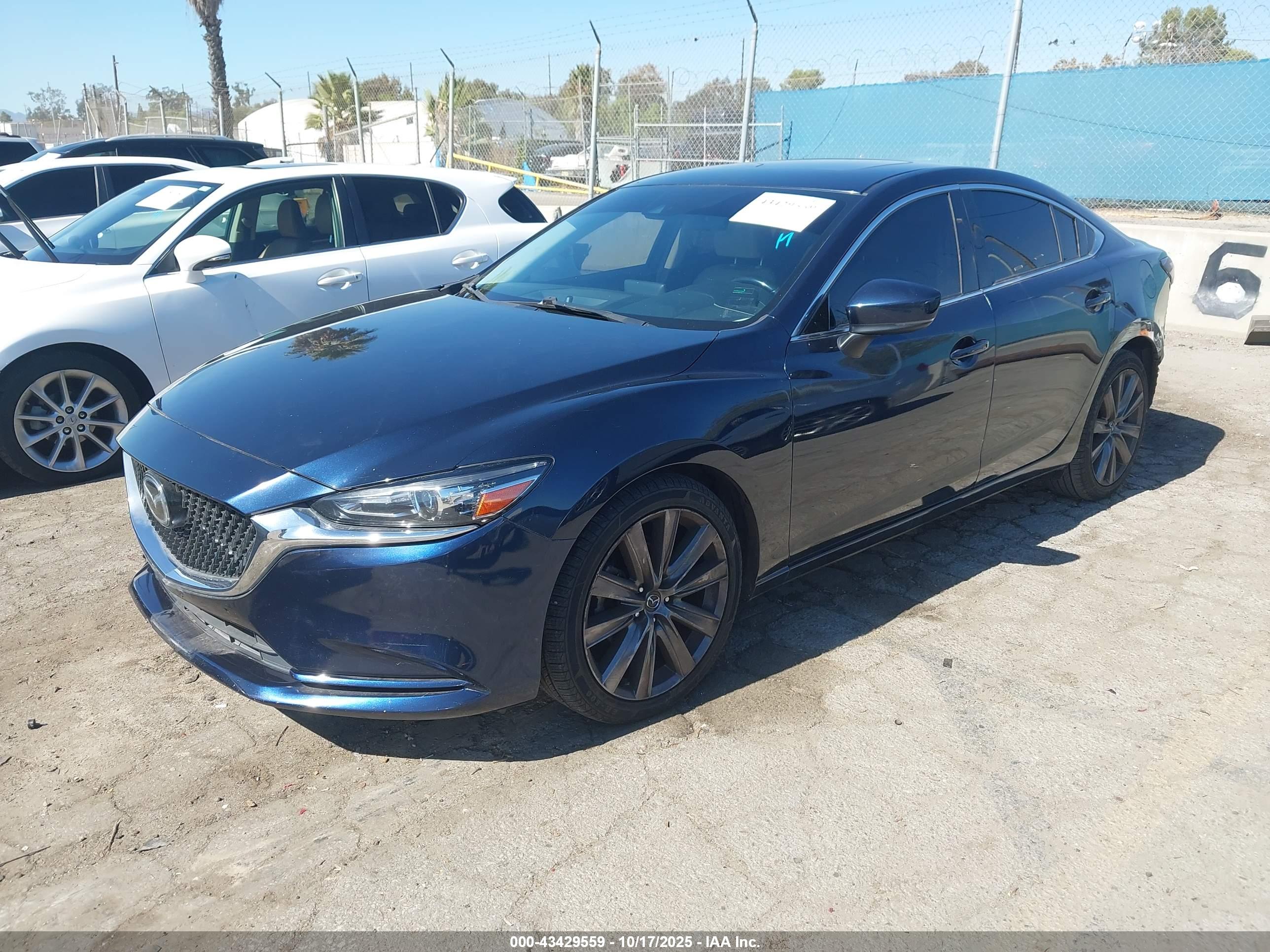MAZDA MAZDA6 image 2