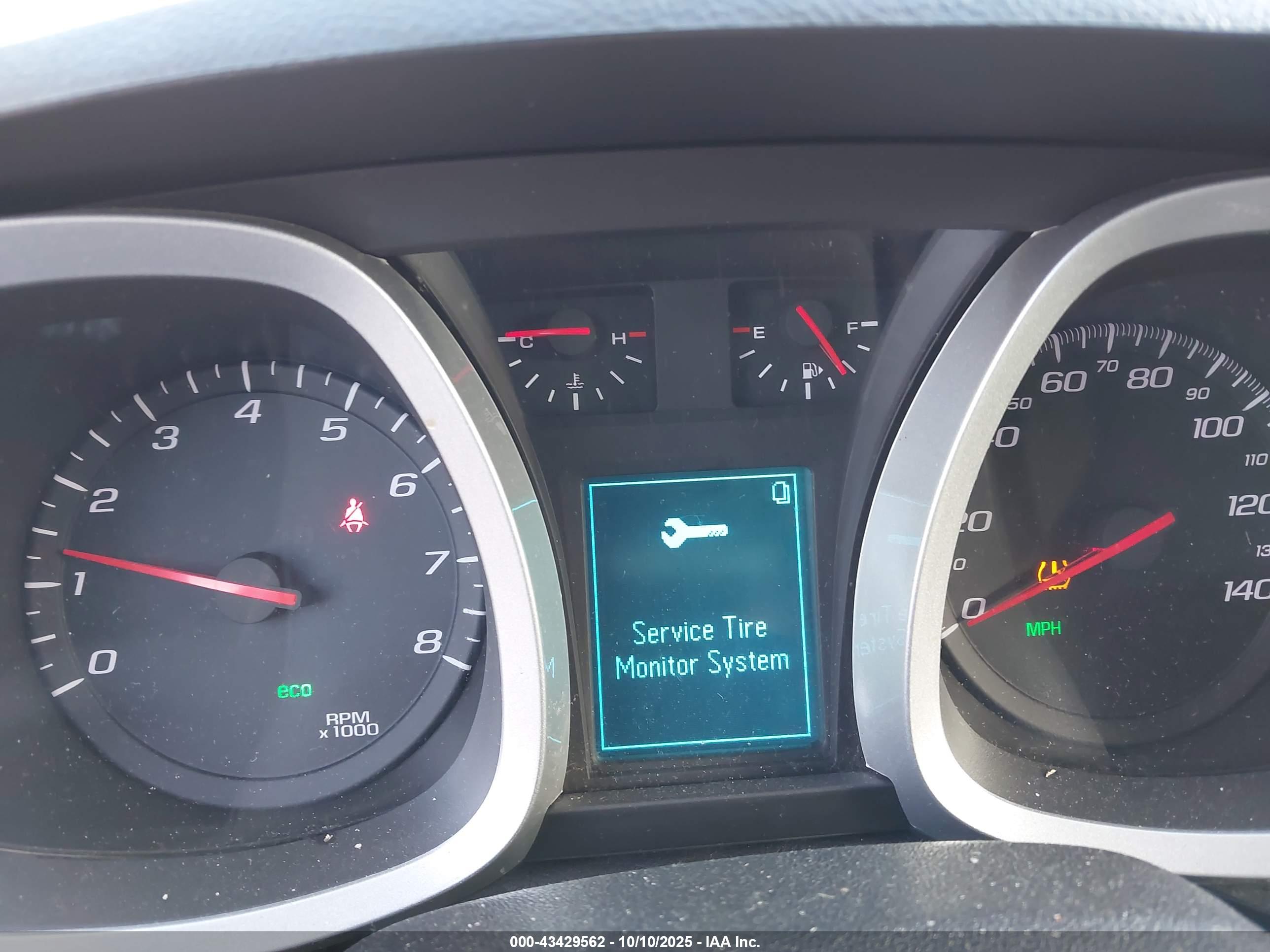 CHEVROLET EQUINOX image 7