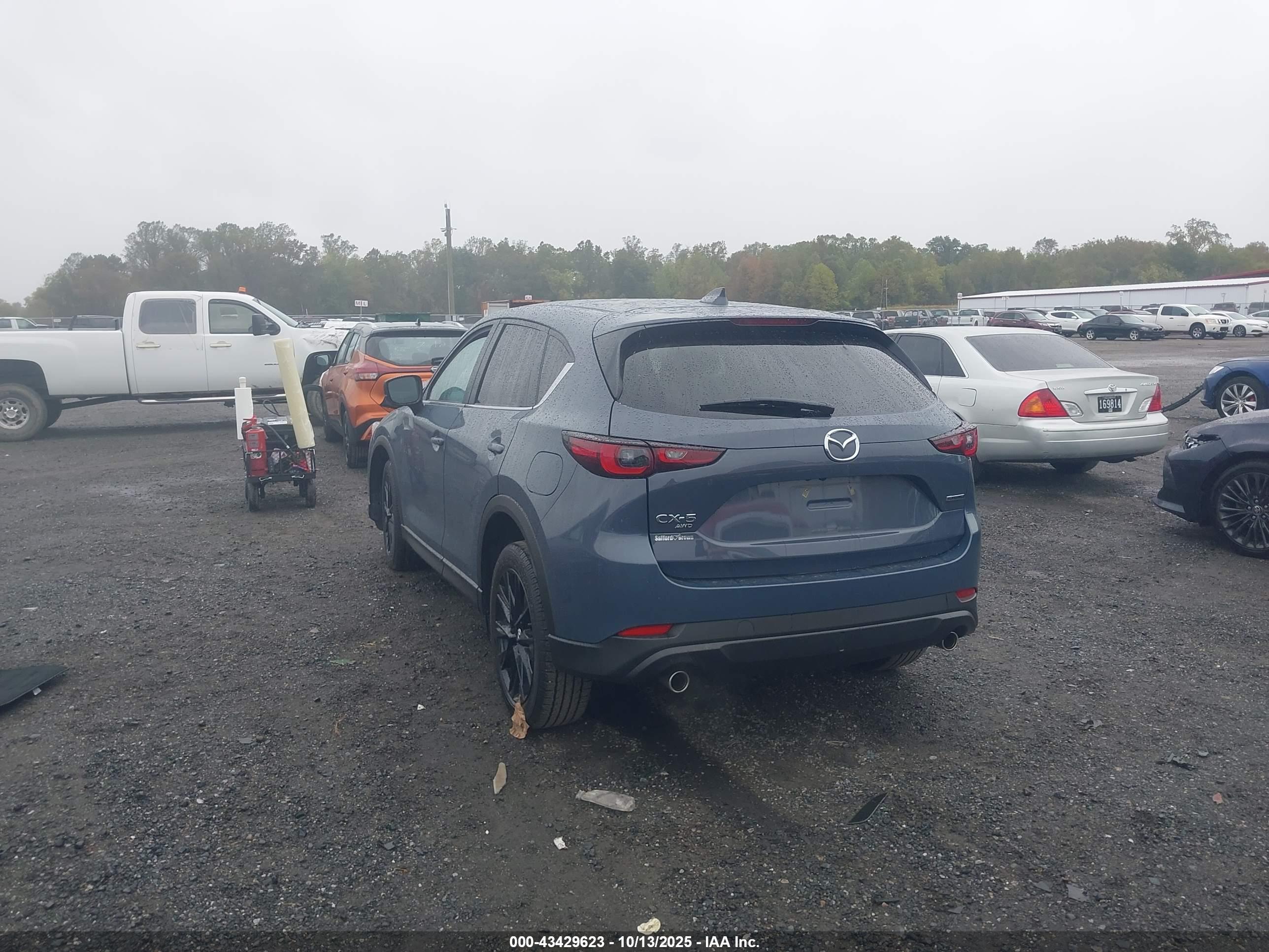MAZDA CX-5 image 3