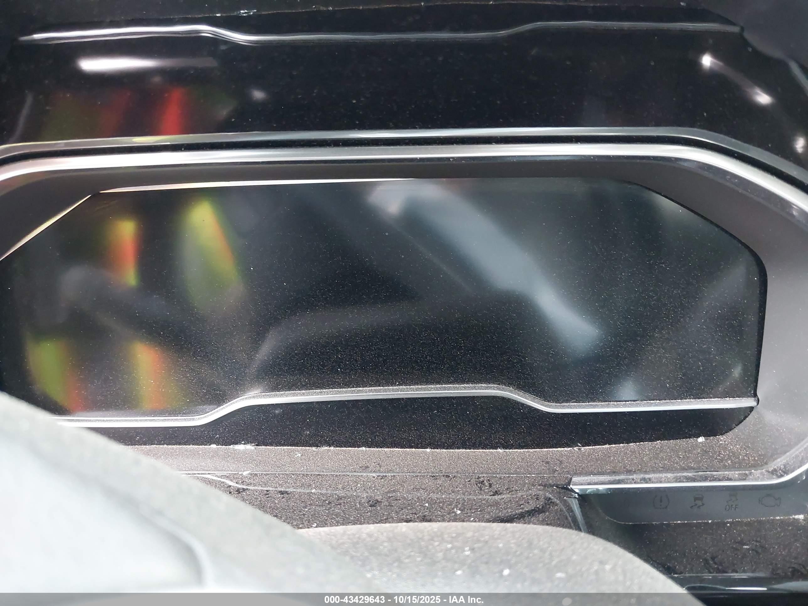 GMC SIERRA image 7