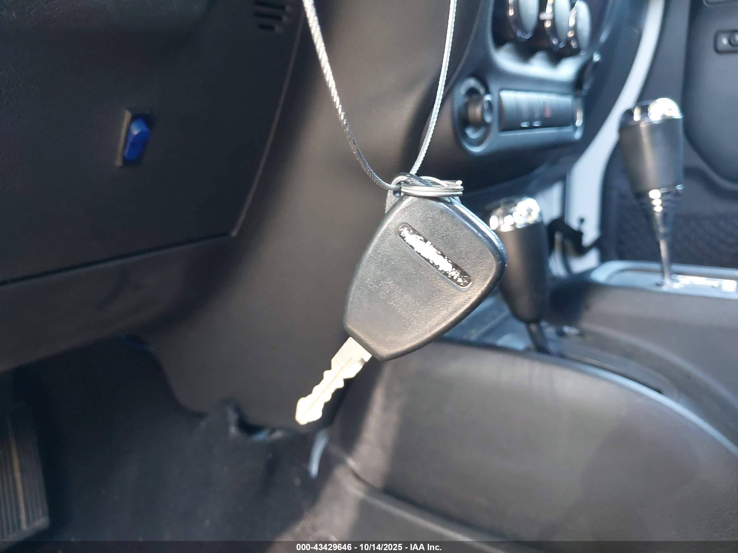 JEEP WRANGLER image 11