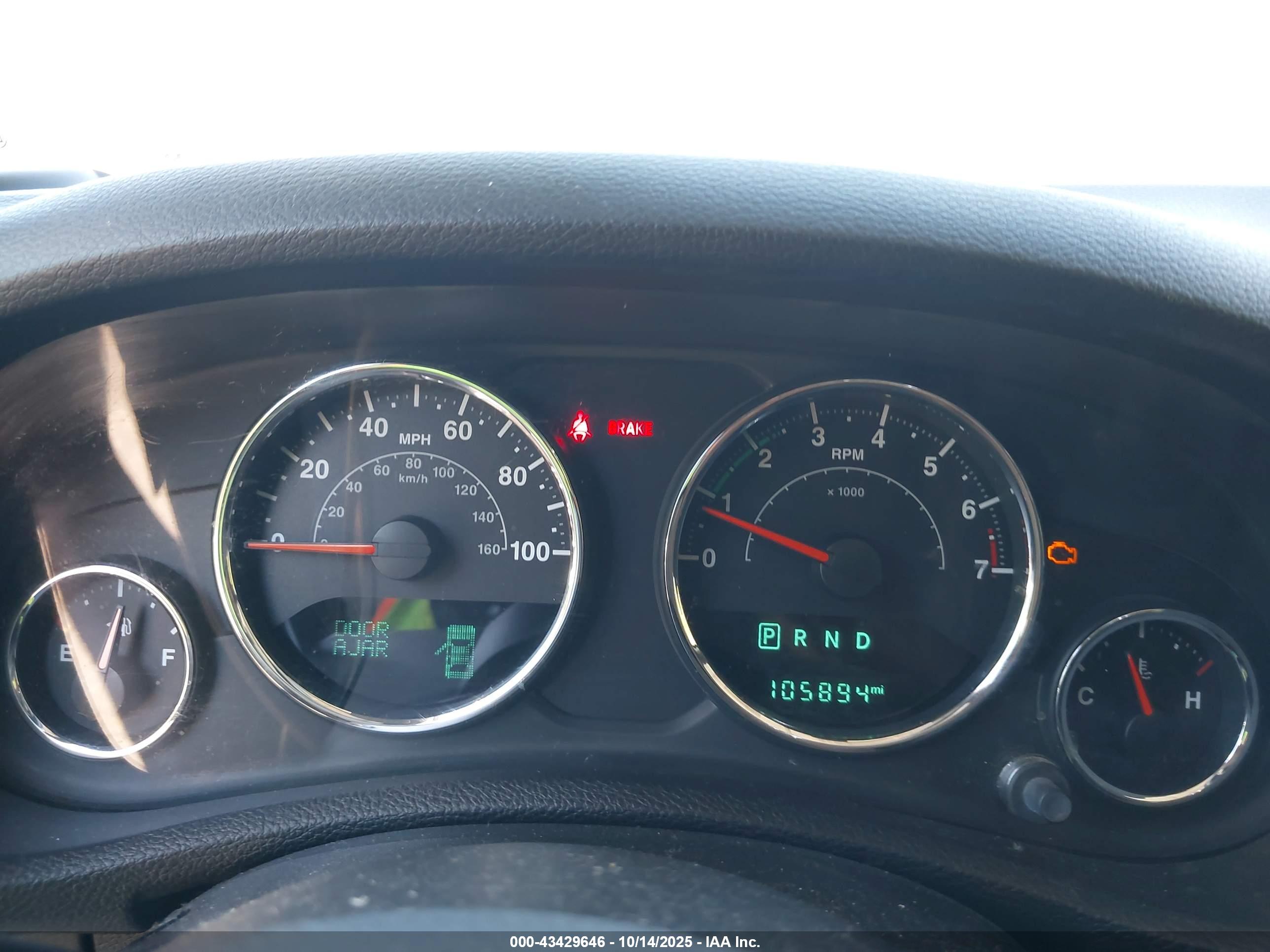 JEEP WRANGLER image 7