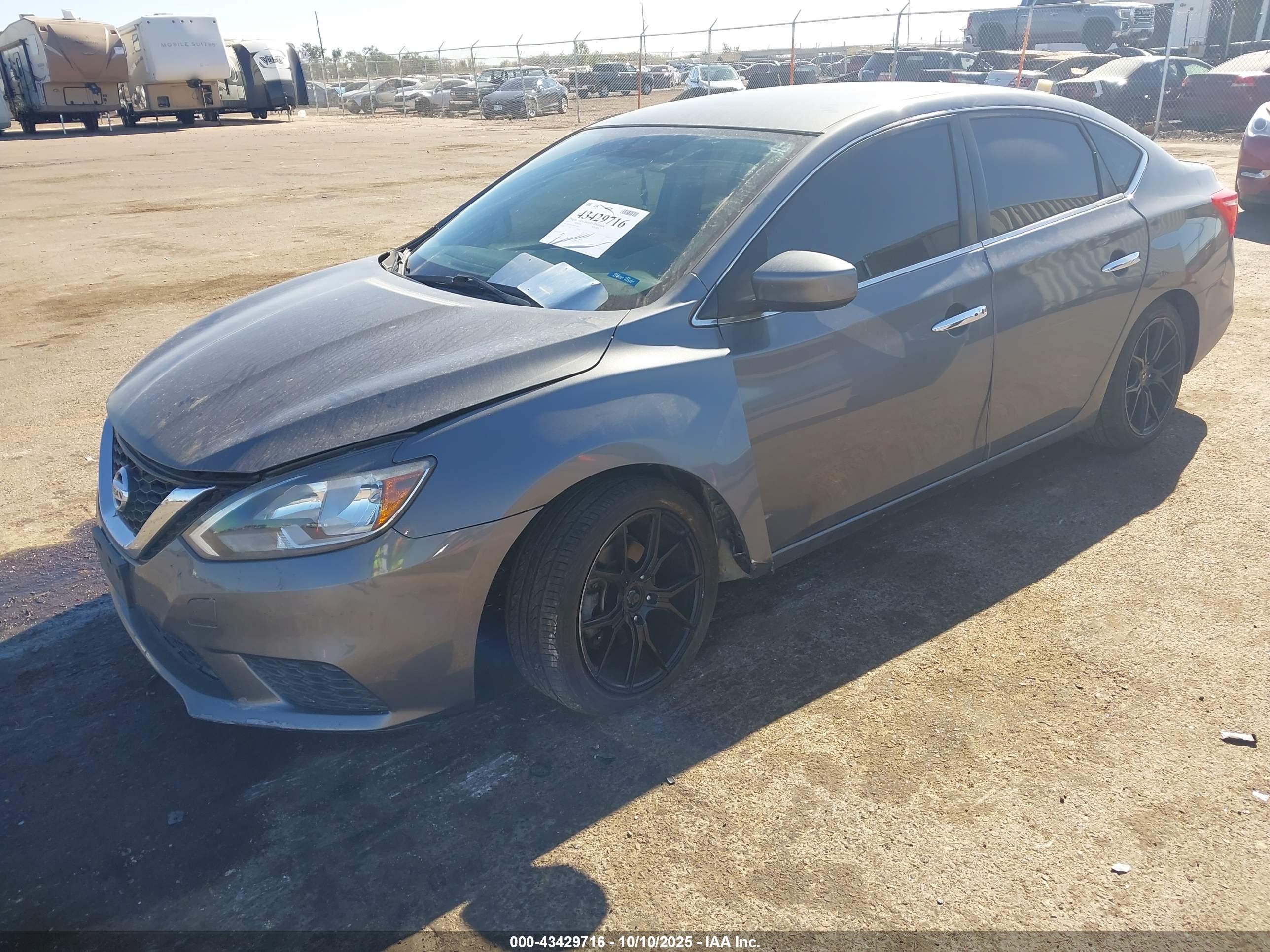 NISSAN SENTRA image 2