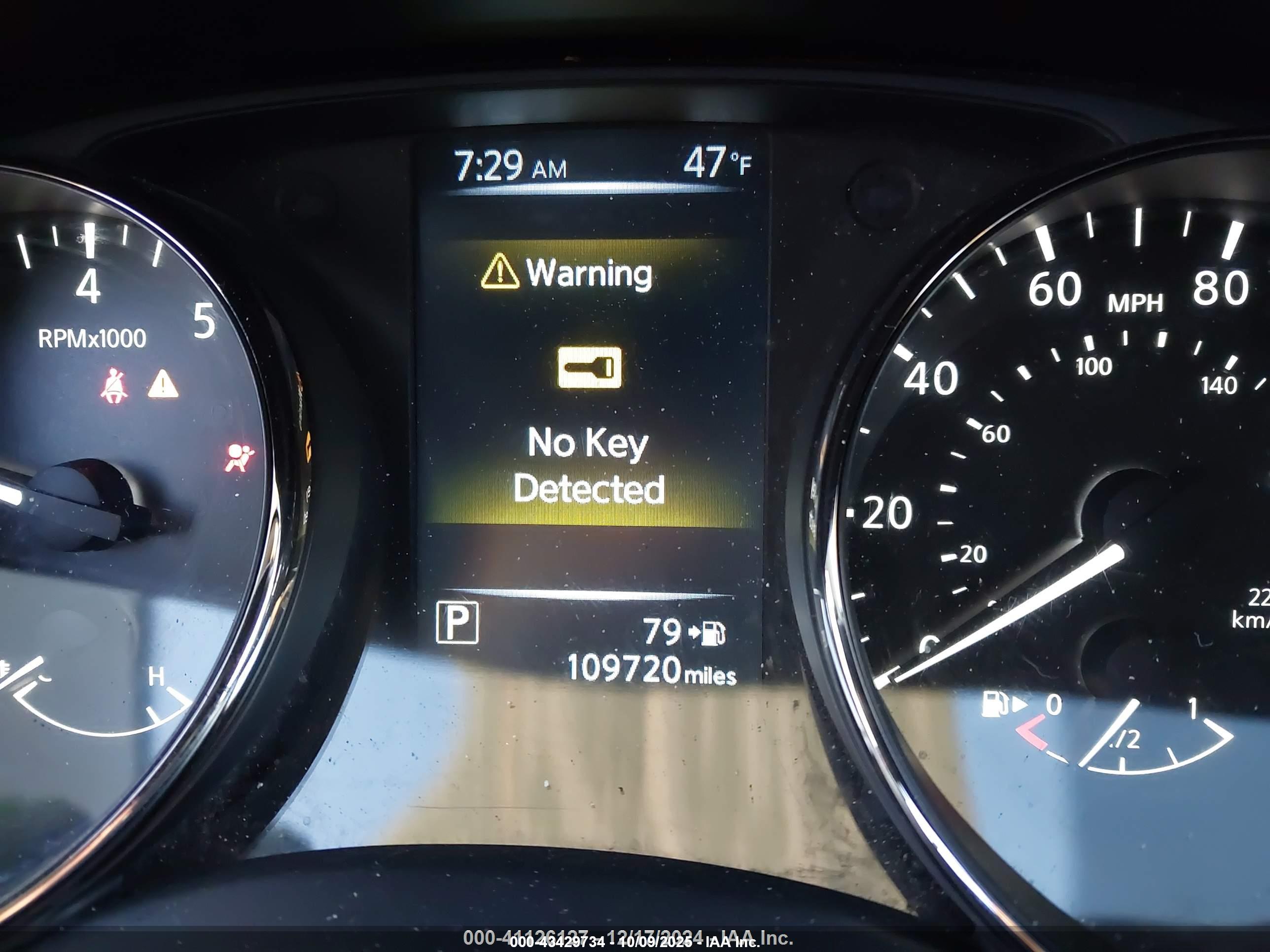 NISSAN ROGUE image 7