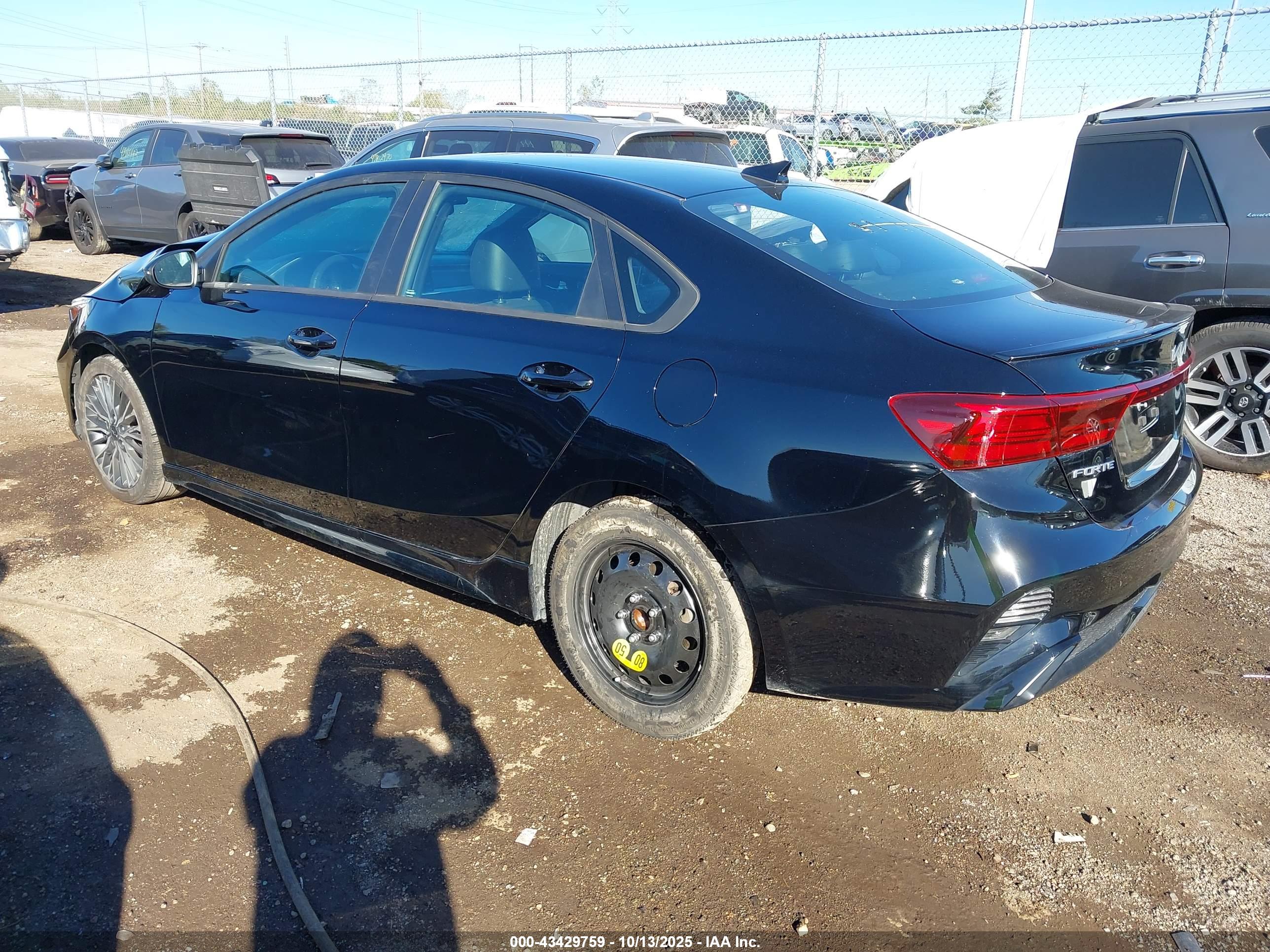 KIA FORTE image 3