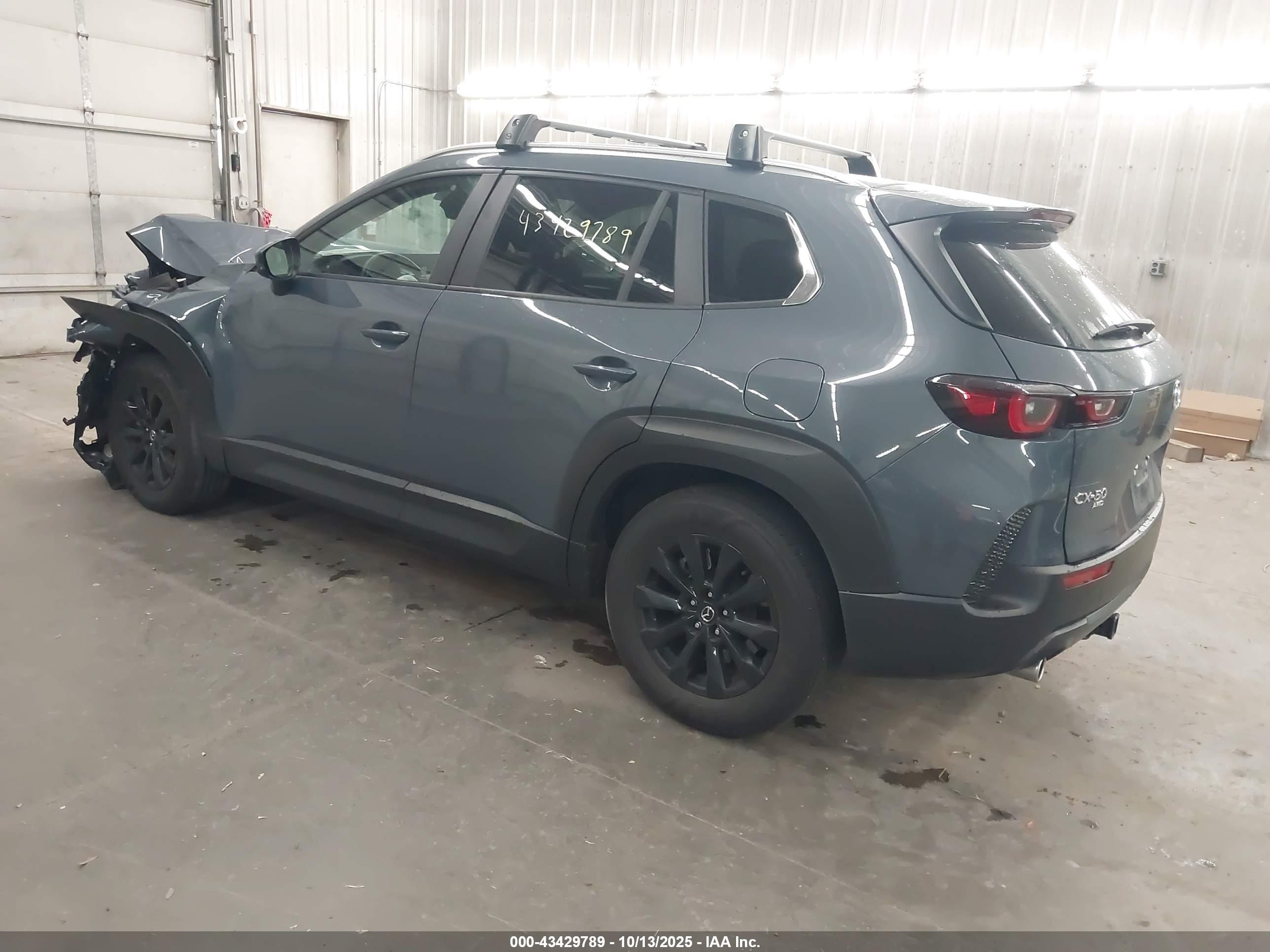 MAZDA CX-50 image 3