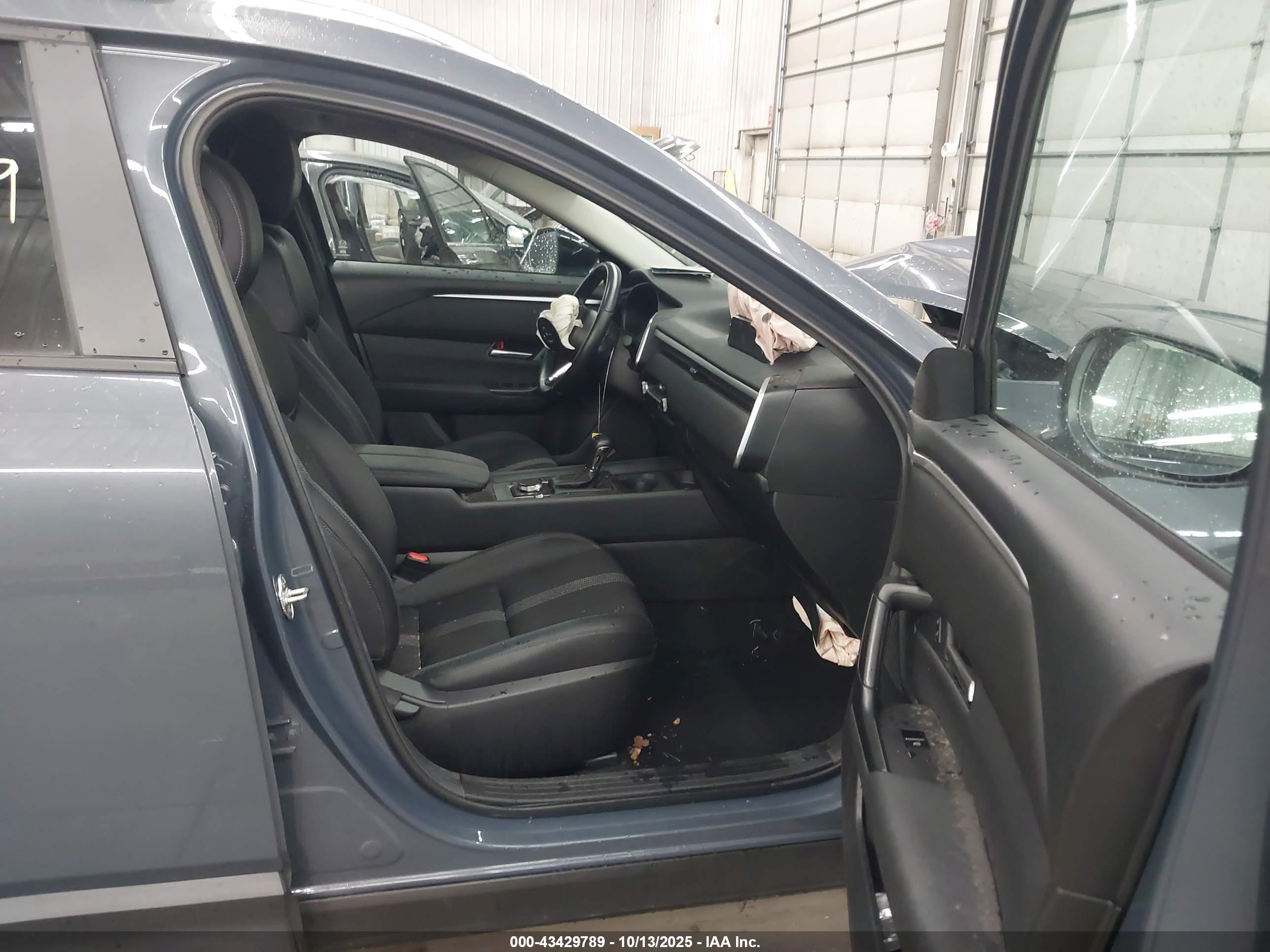 MAZDA CX-50 image 5