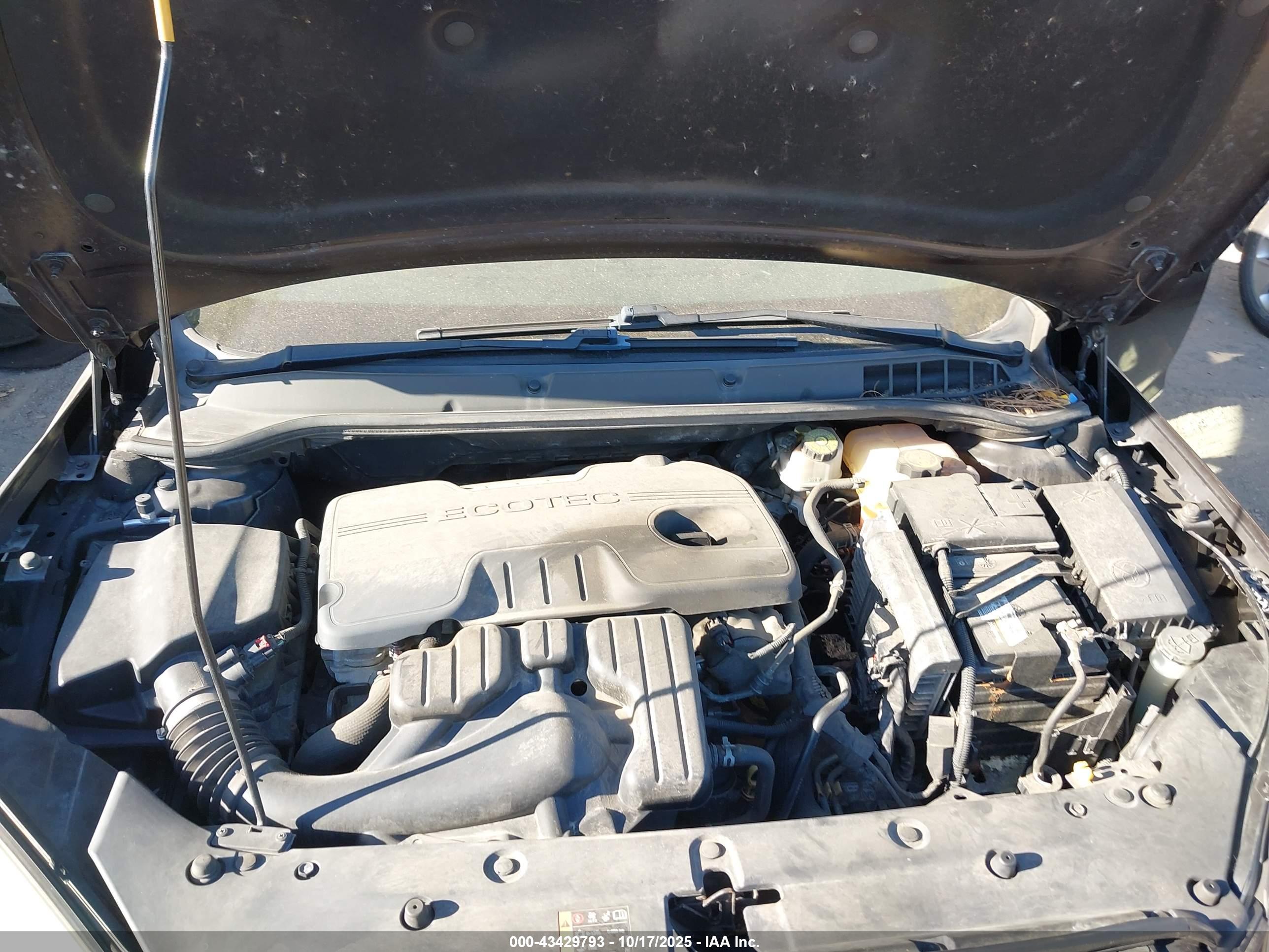 BUICK VERANO image 10