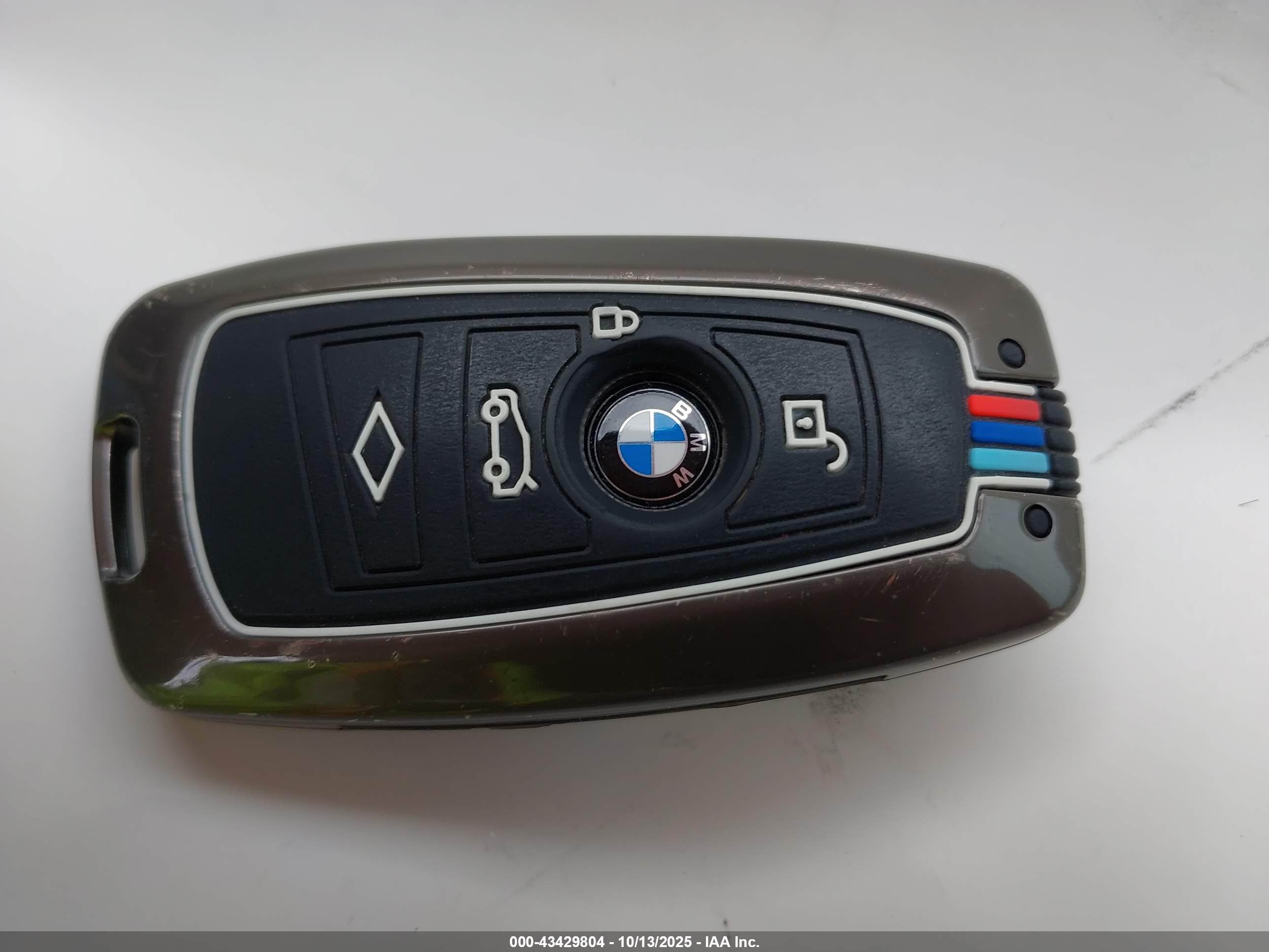 BMW 535I image 11