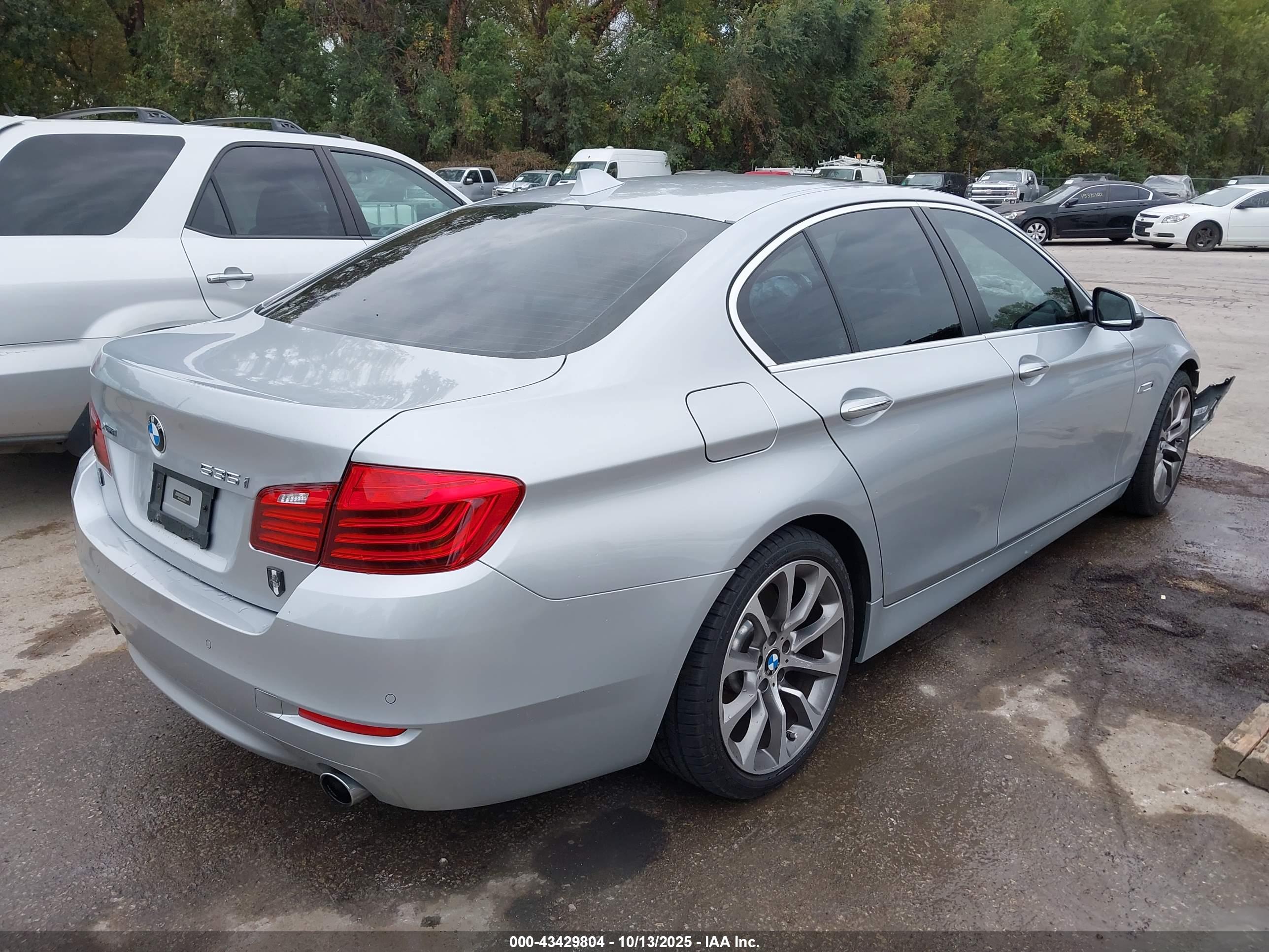 BMW 535I image 4