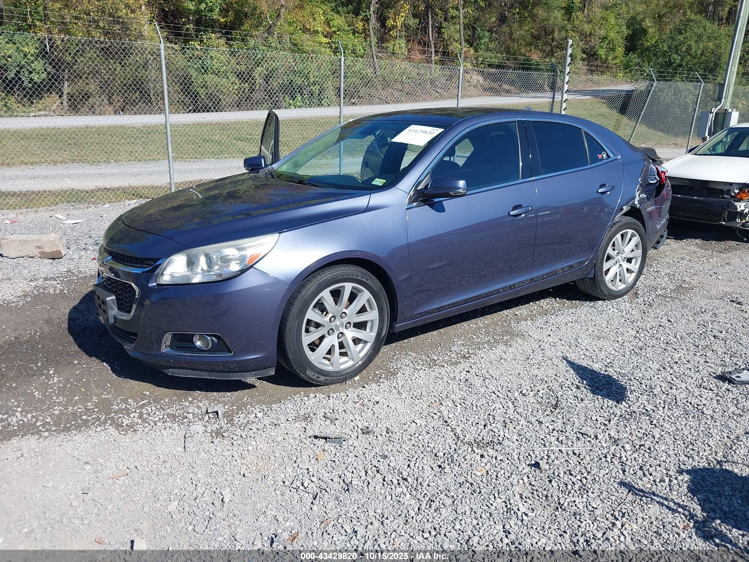 CHEVROLET MALIBU image 2