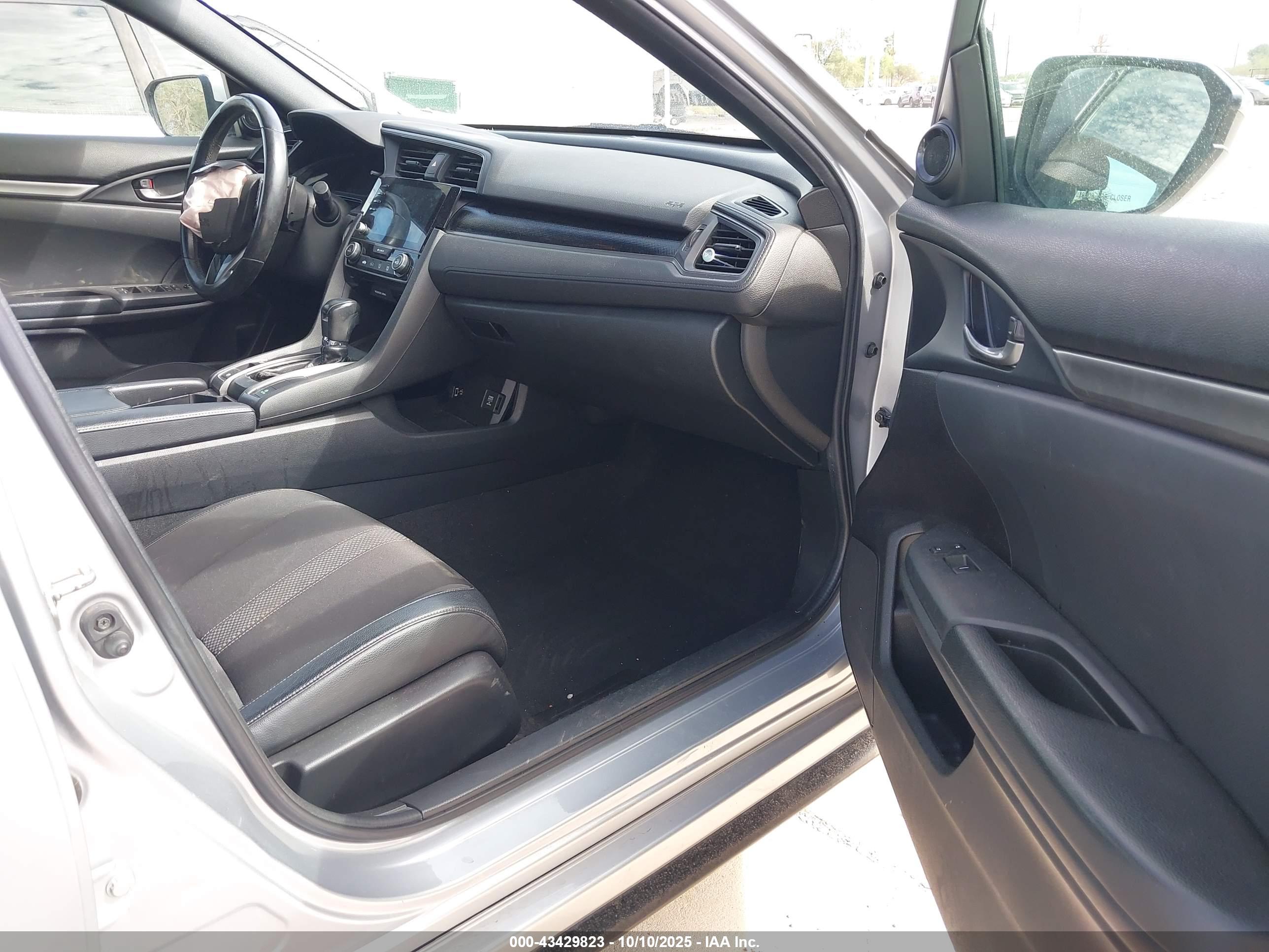 HONDA CIVIC image 5