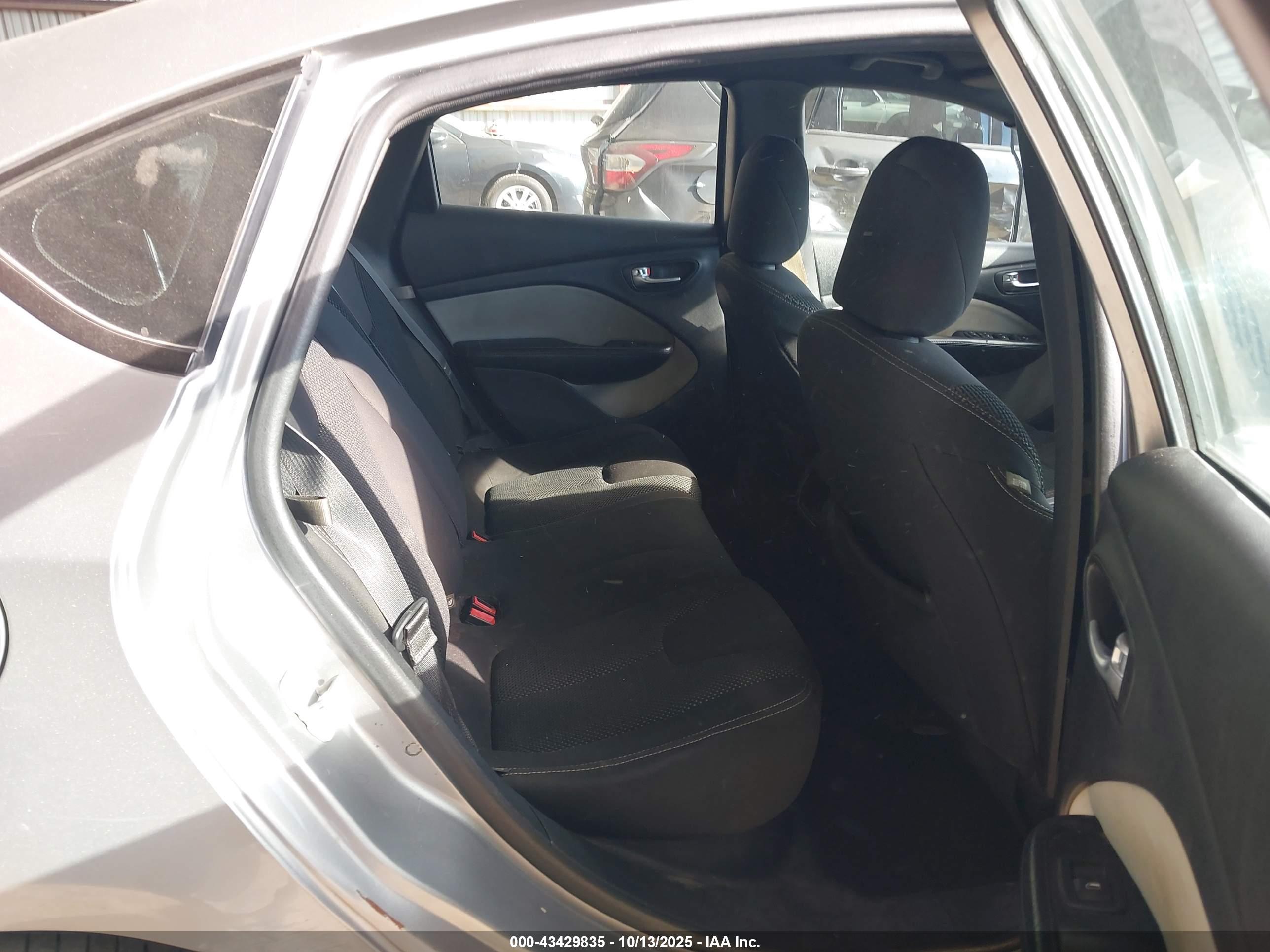 DODGE DART image 8