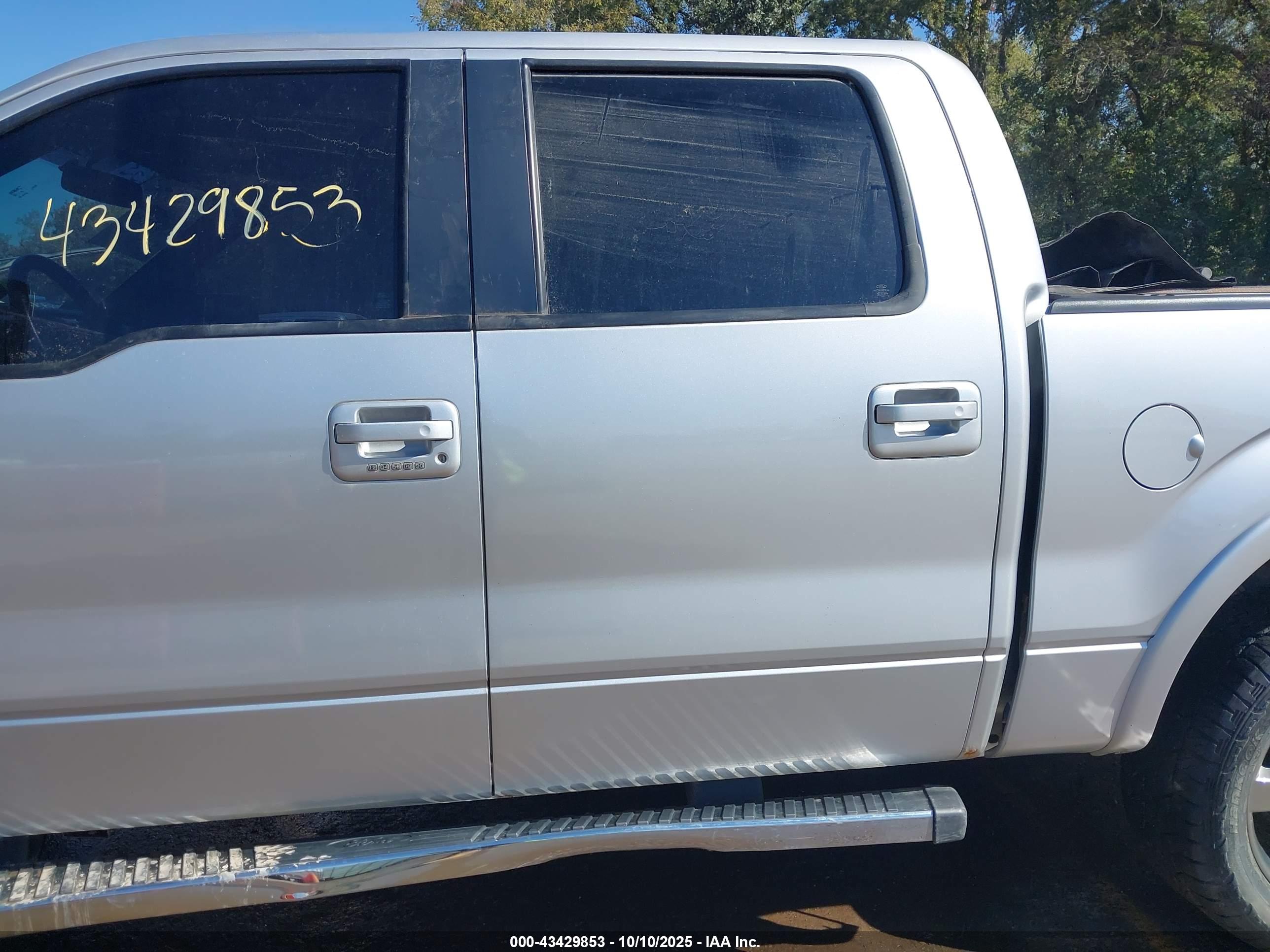 FORD F-150 image 6
