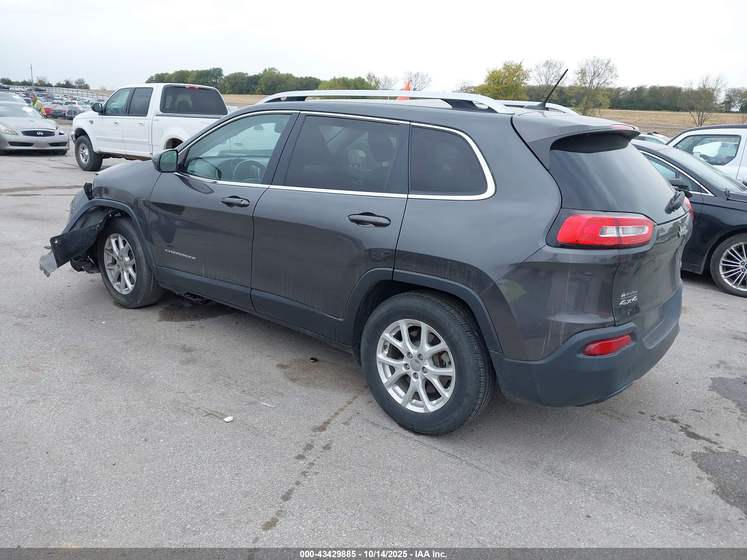 JEEP CHEROKEE image 3