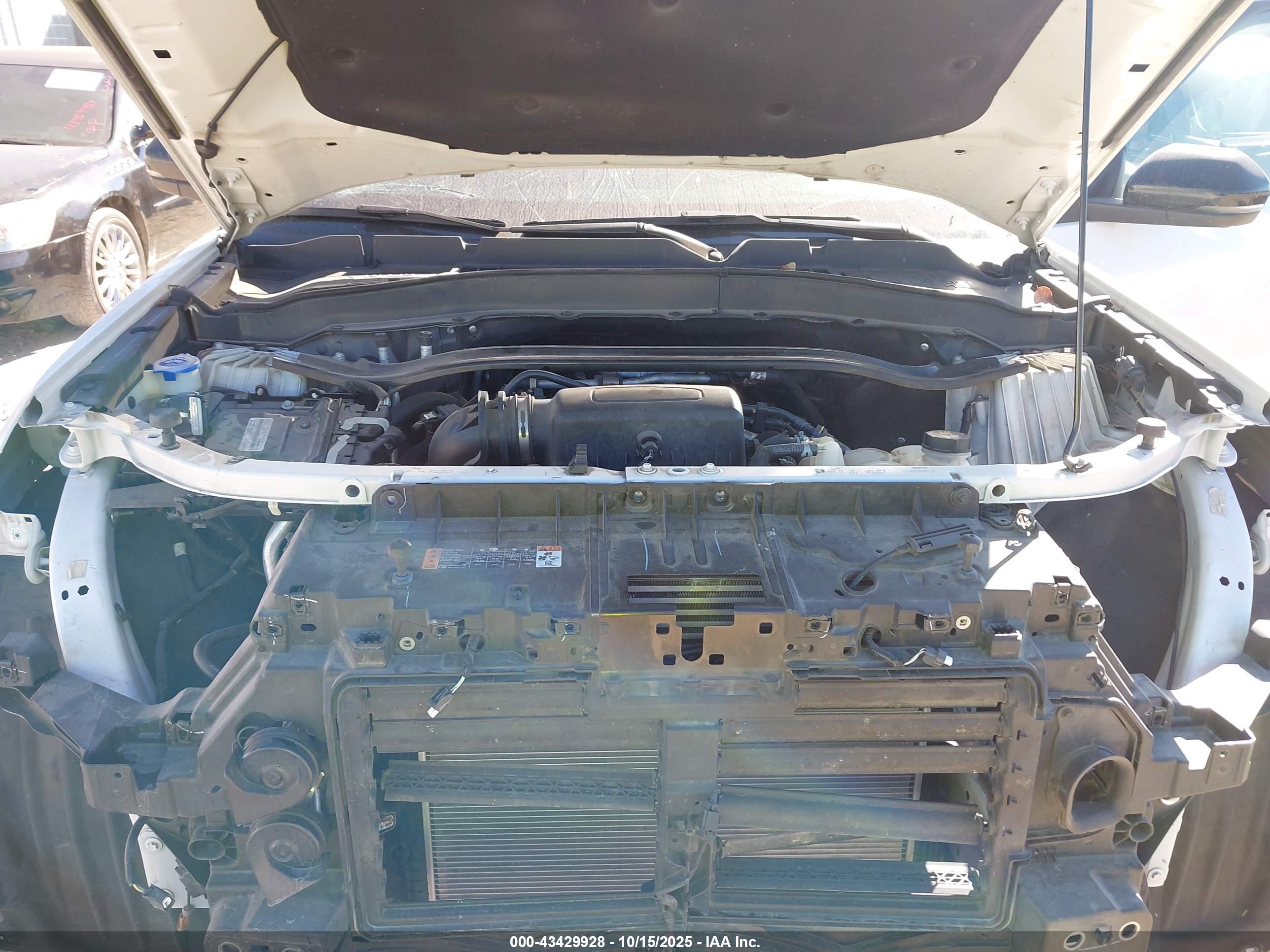 FORD EXPLORER image 10