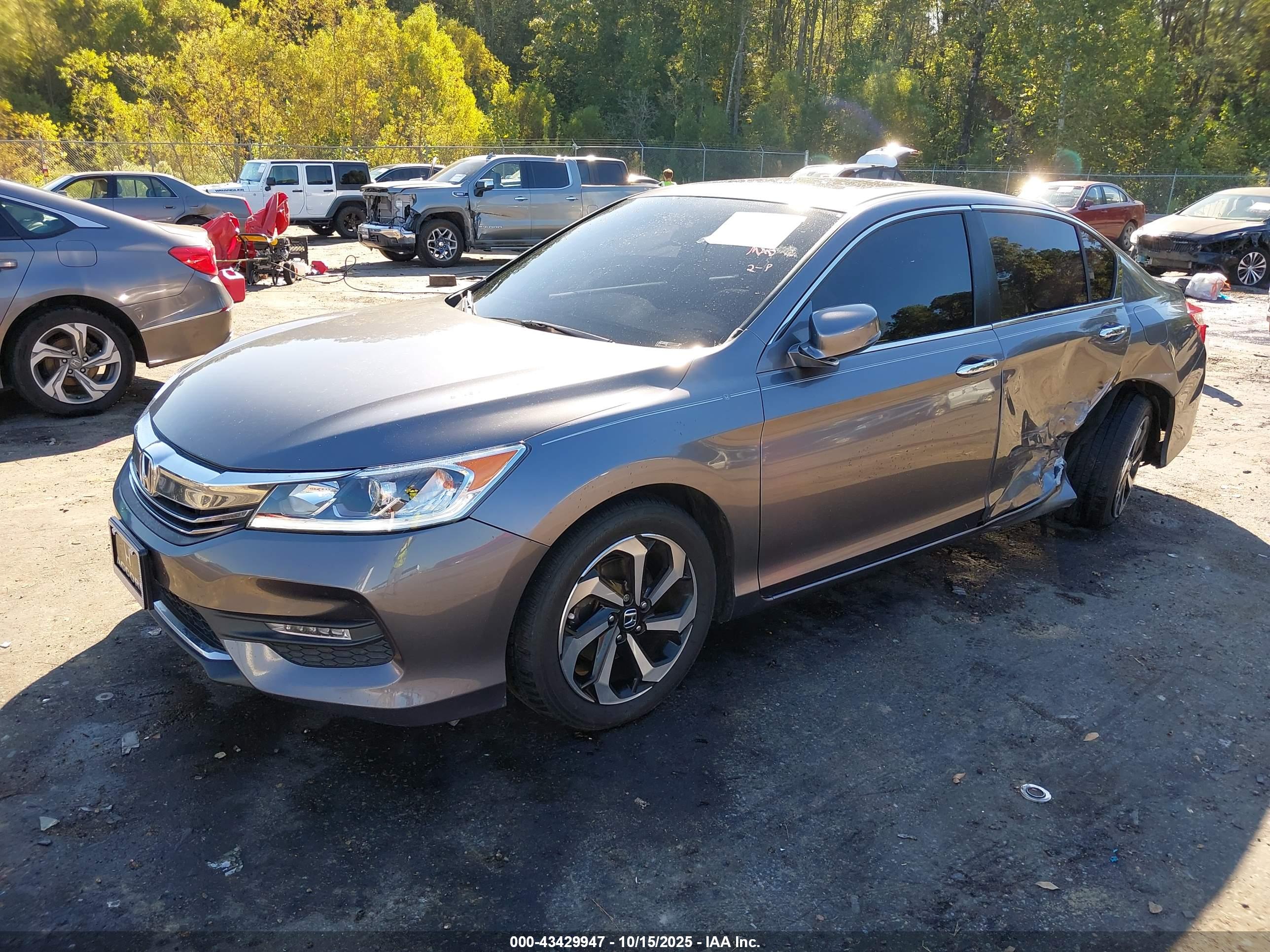 HONDA ACCORD image 2
