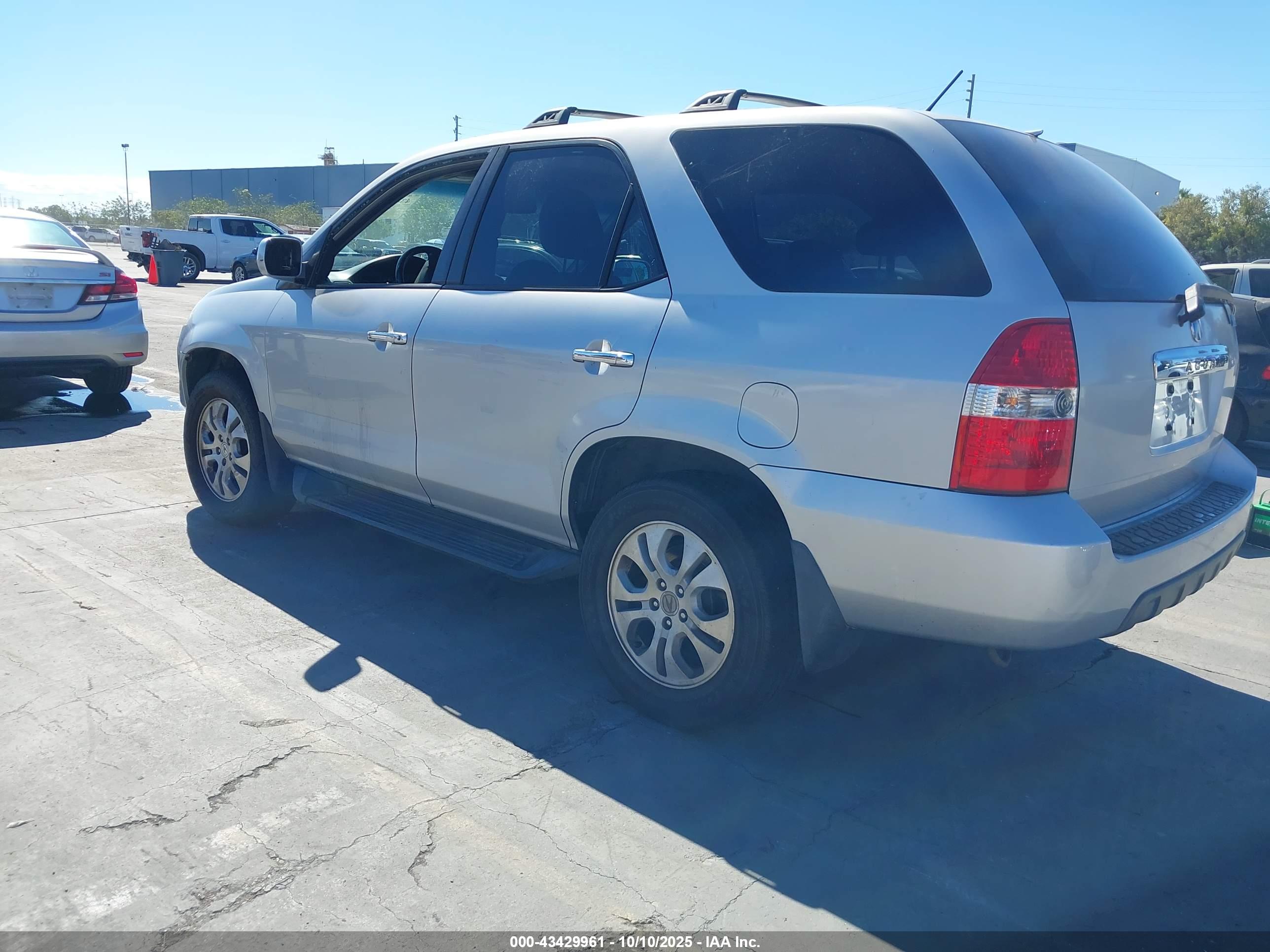 ACURA MDX image 3