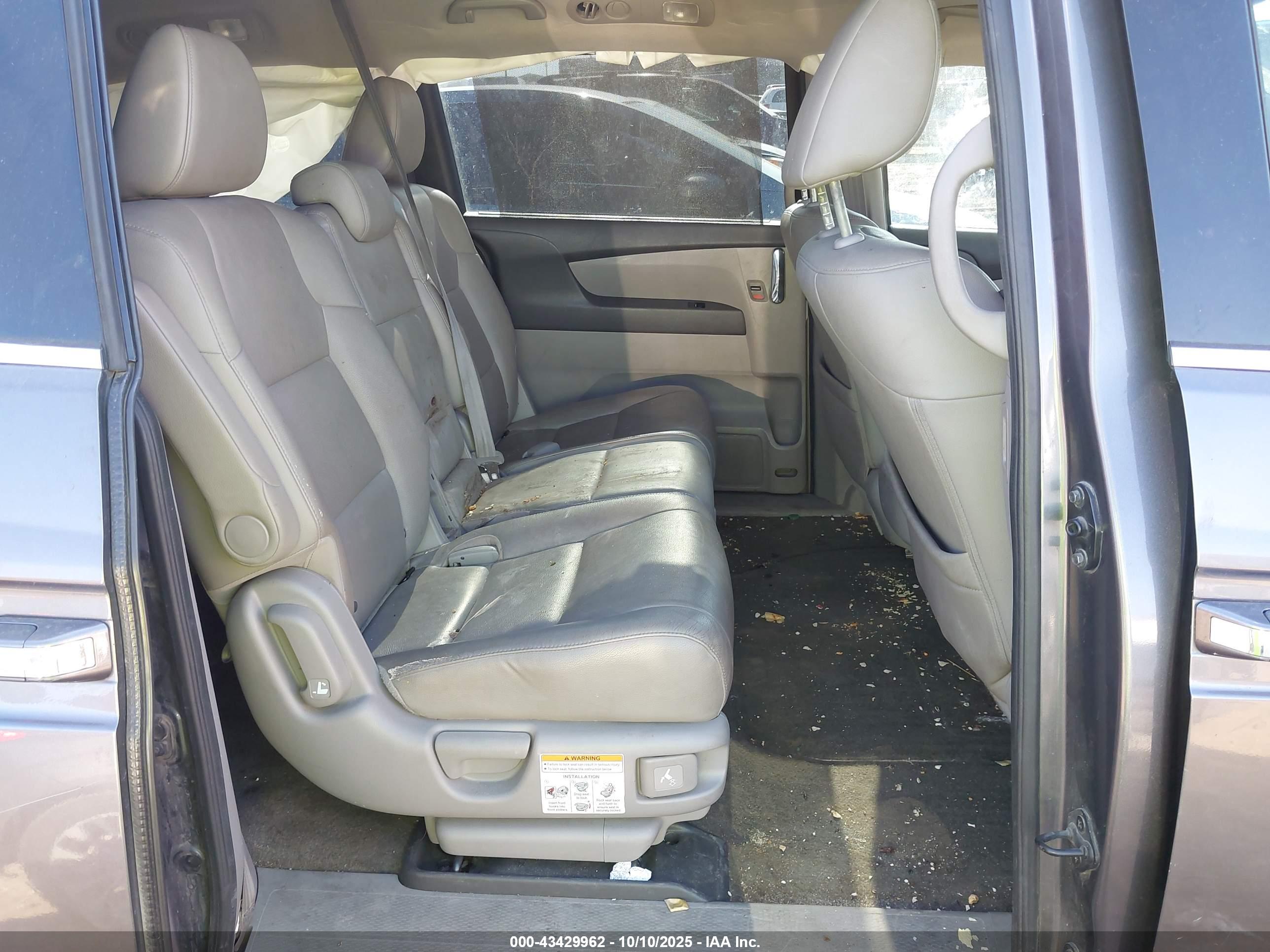 HONDA ODYSSEY image 8