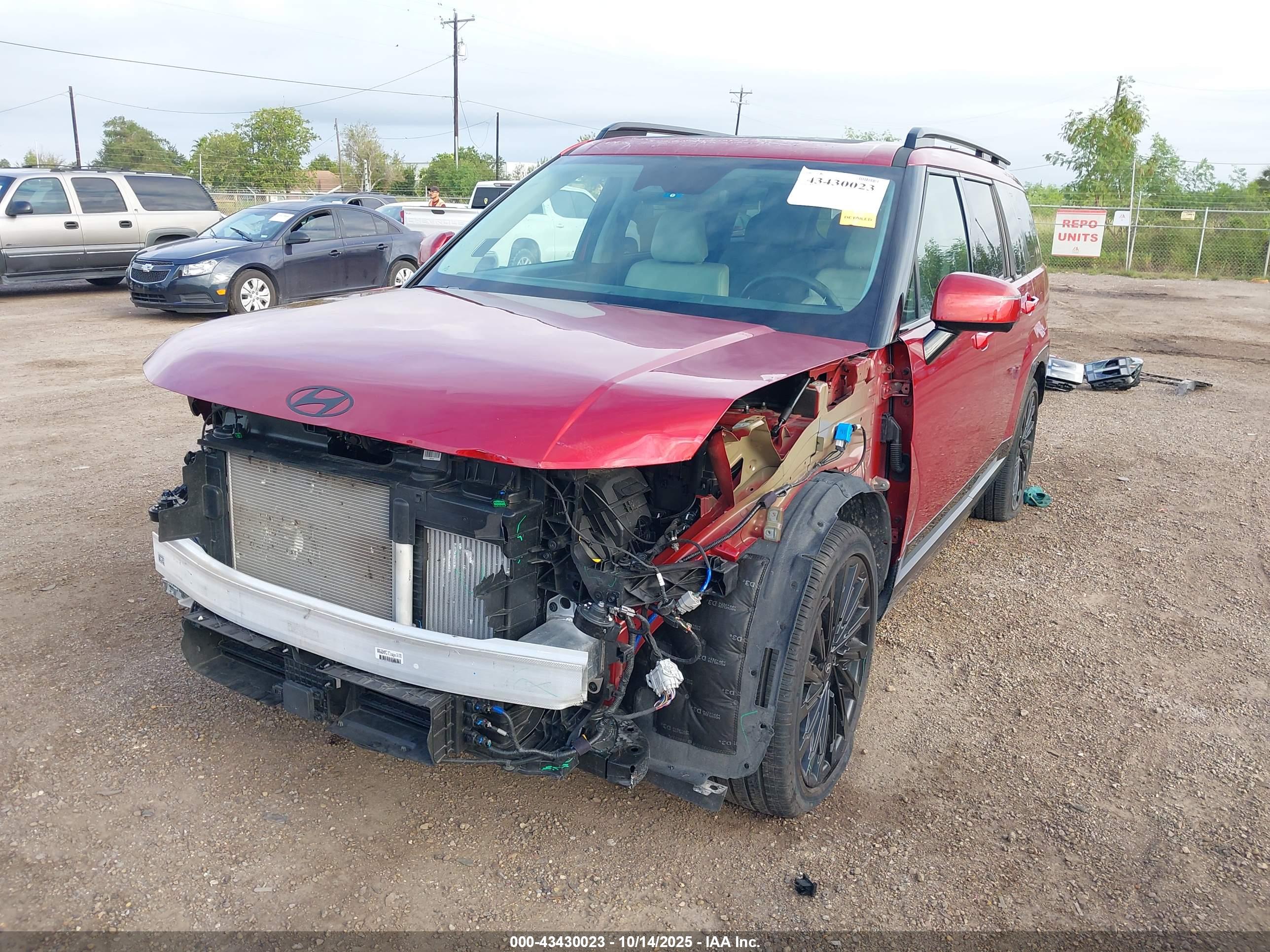 HYUNDAI SANTA image 6
