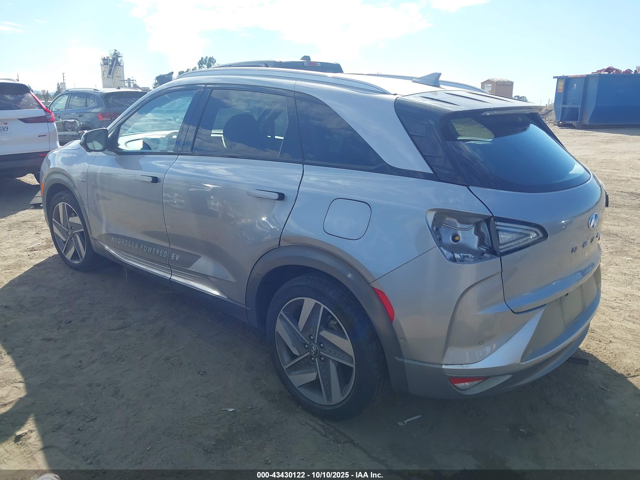 HYUNDAI NEXO image 3